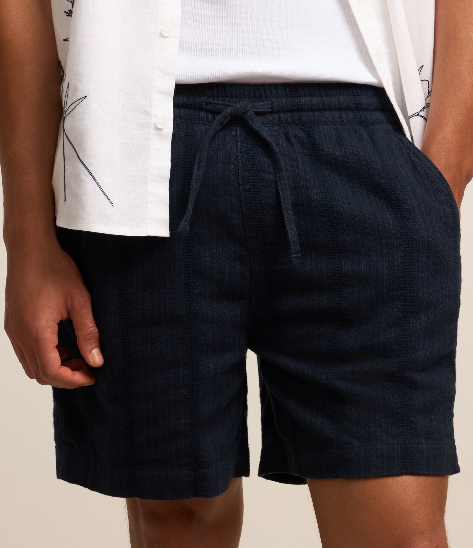 Bermuda em Algodão com Textura de Listras 3