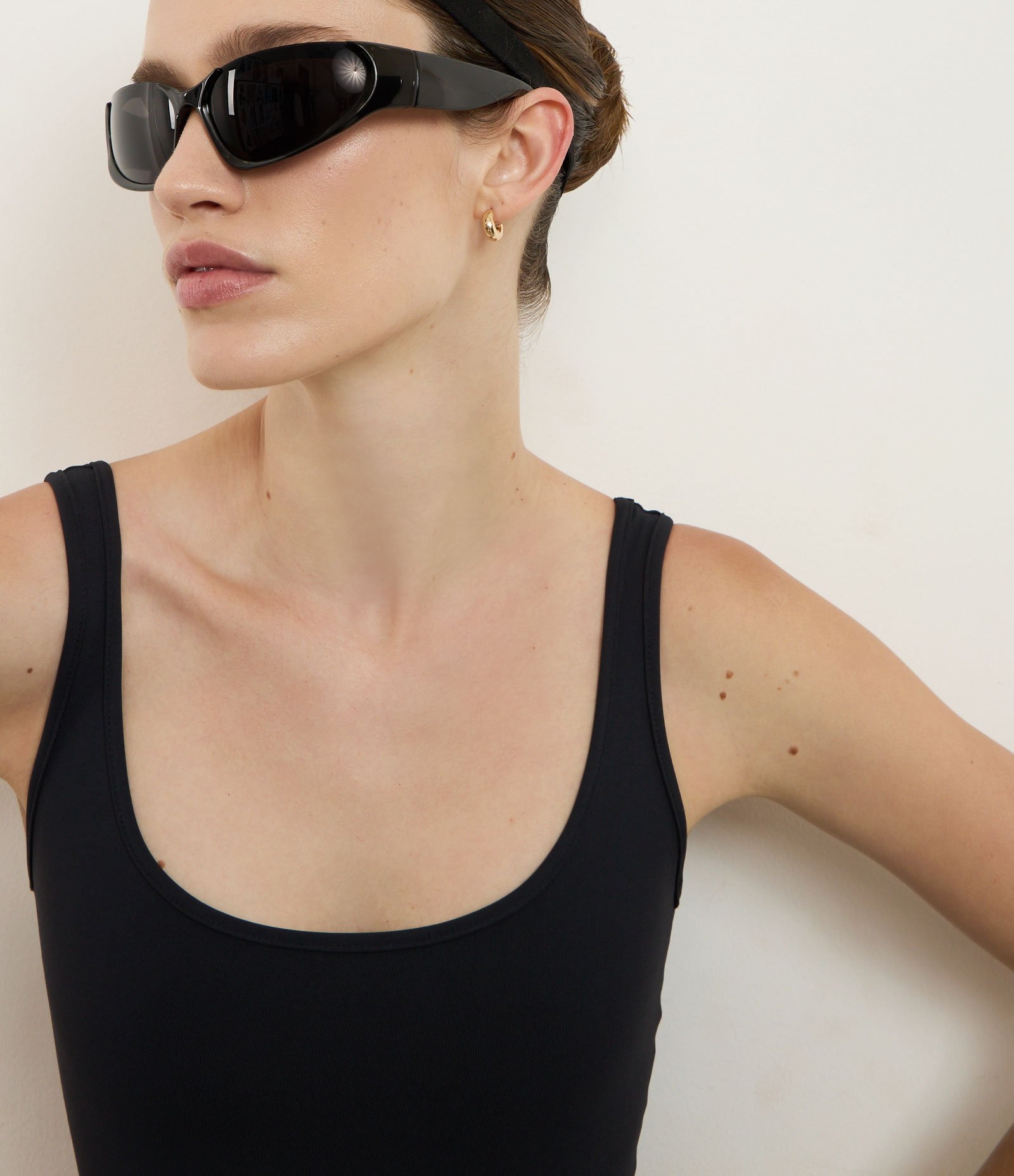 Macaquinho Esportivo em Poliamida com Alça Larga Preto 4