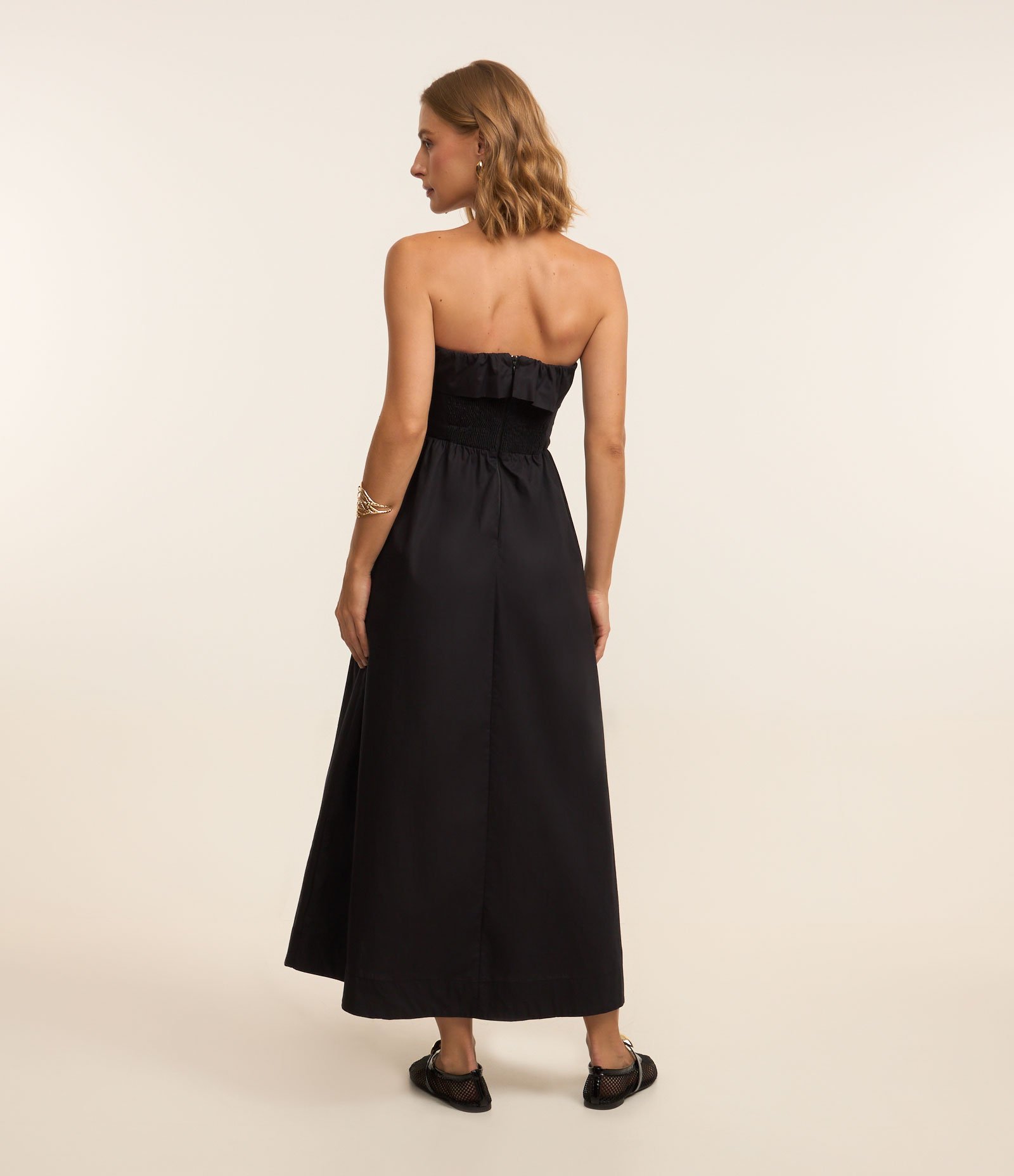 Vestido Longo Evasê Tomara Que Caia em Tricoline com Bolsos Preto 2
