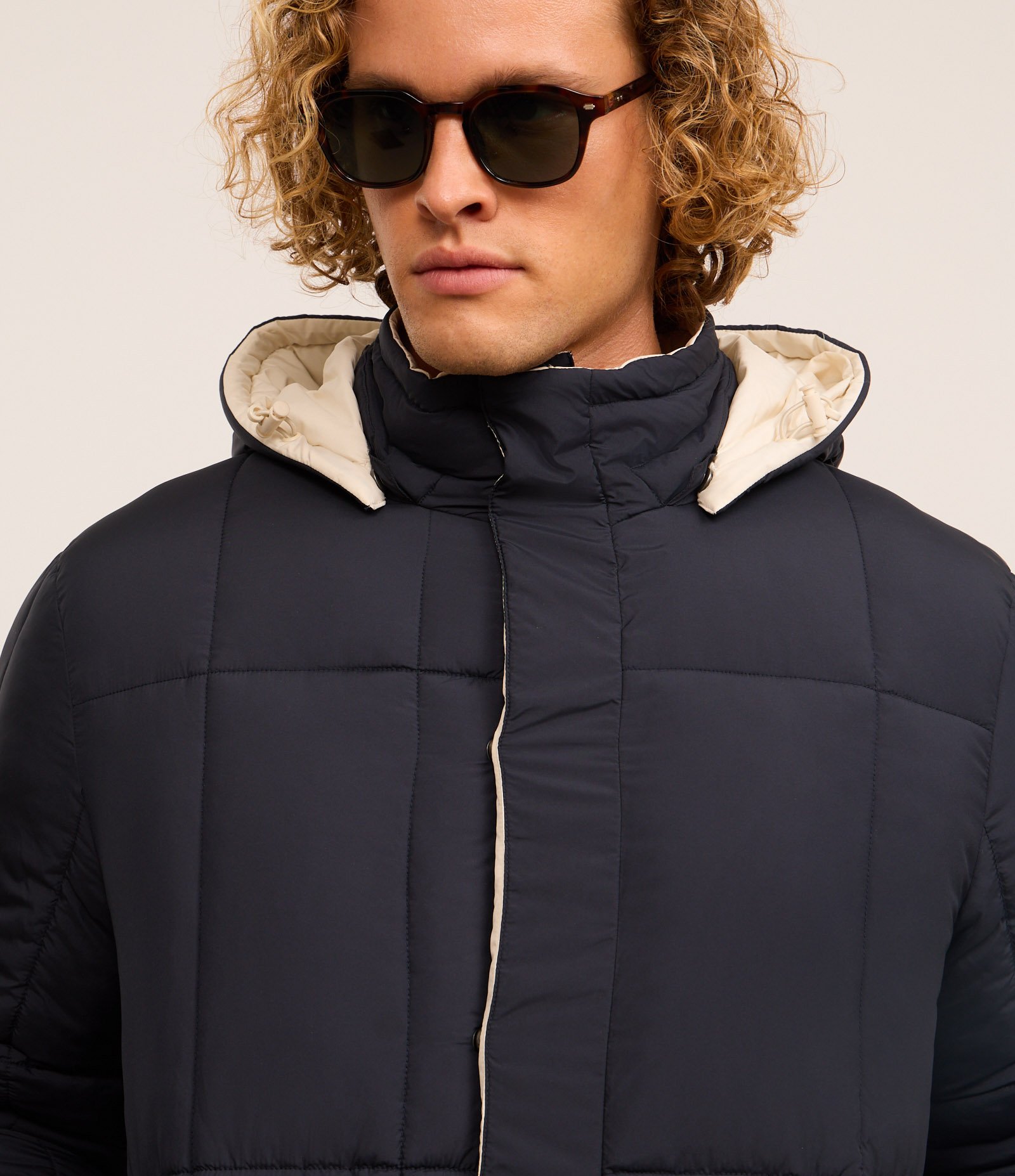 Jaqueta Puffer Dupla Face com Capuz e Gola Alta Azul/ Off White 5