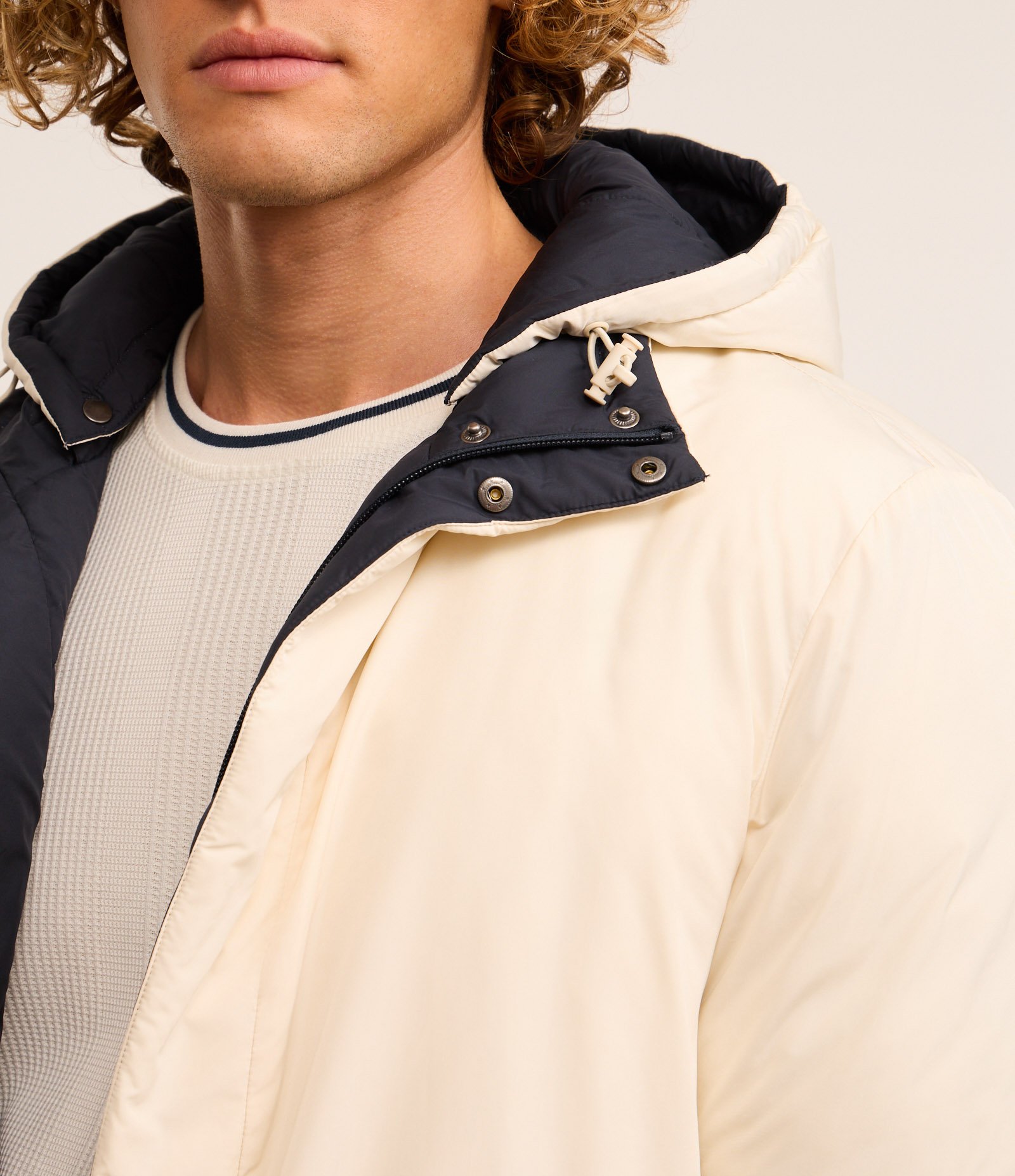 Jaqueta Puffer Dupla Face com Capuz e Gola Alta Azul/ Off White 7