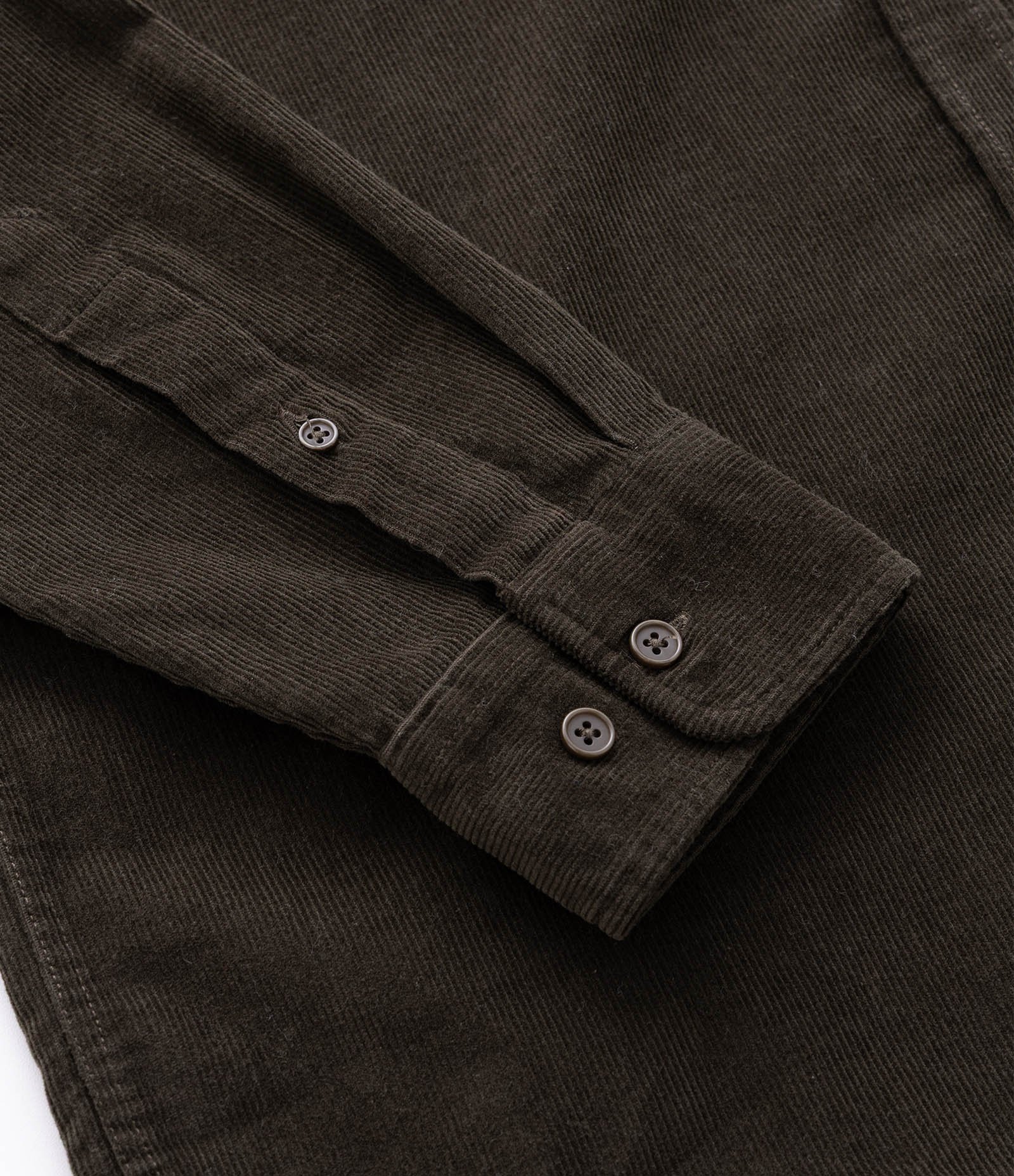 Camisa Comfort em Veludo com Bolsos Frontais Verde 9