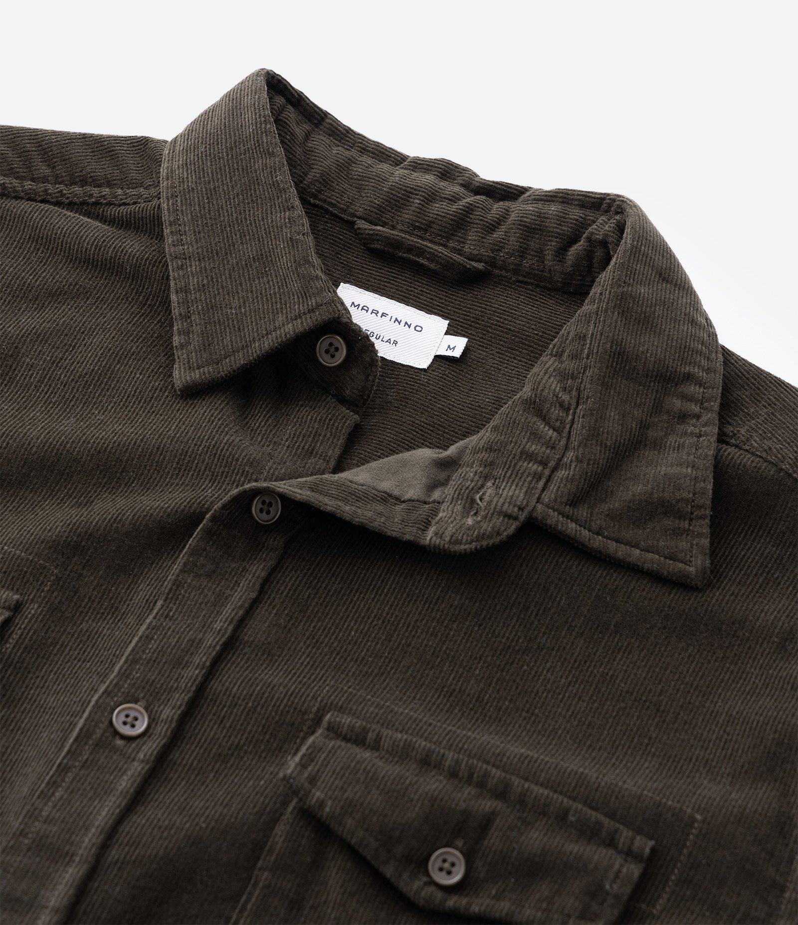 Camisa Comfort em Veludo com Bolsos Frontais Verde 10