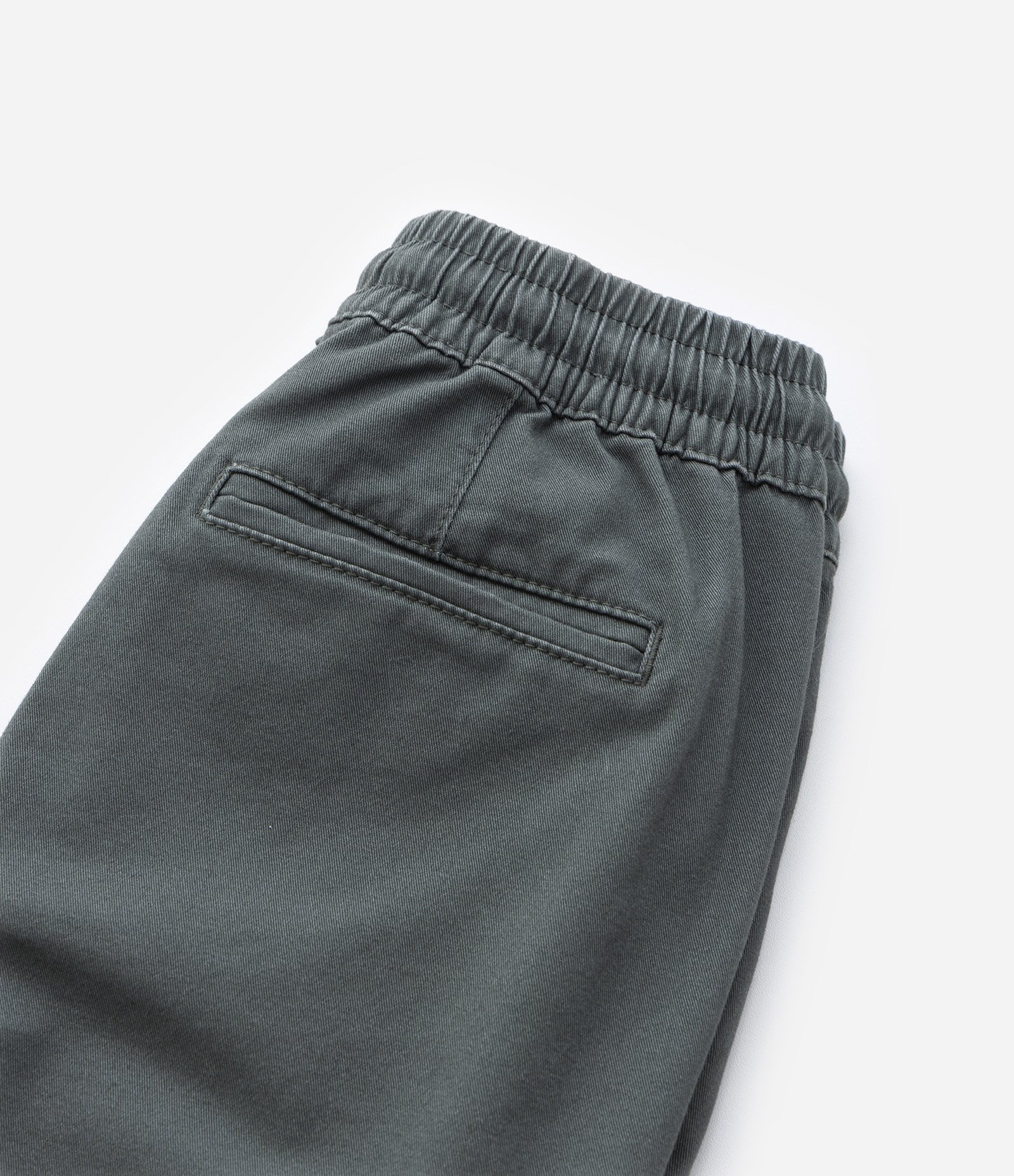 Calça Jogger Infantil com Bolsos Cargo - Tam 5 a 14 anos Verde 6