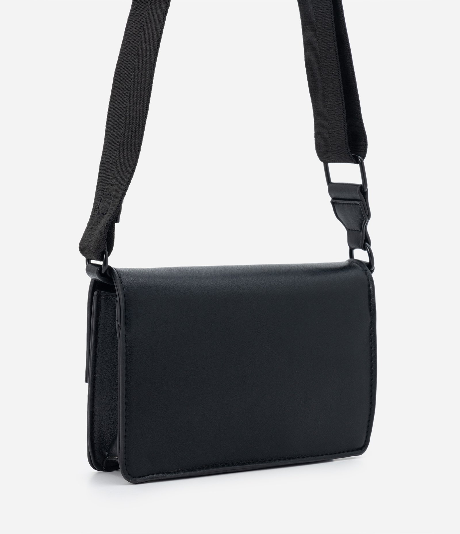 Bolsa Tranversal em PU com Fechamento em Botão Preto 3