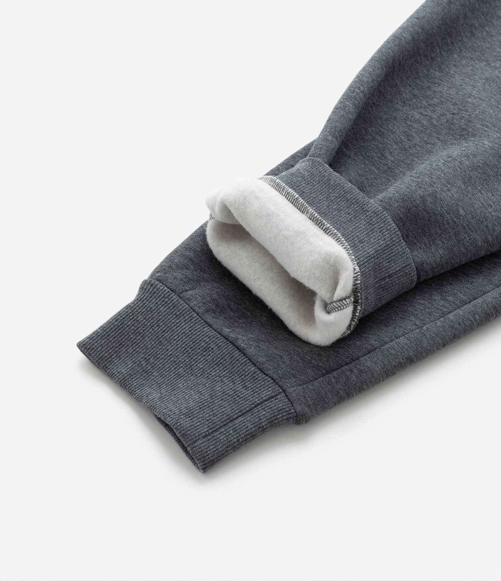 Calça em Moletom com Cós Elástico e Barra Ajustada Cinza 8