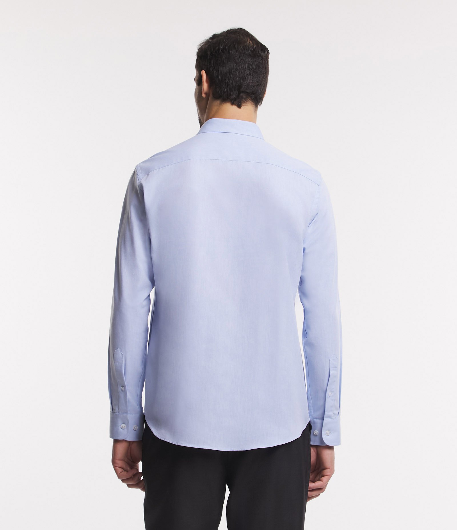 Camisa Regular Básica em Oxford Azul Claro 3