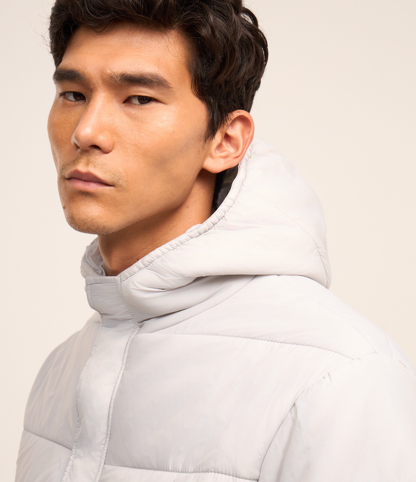 Jaqueta Puffer em Microfibra com Capuz Branco 5