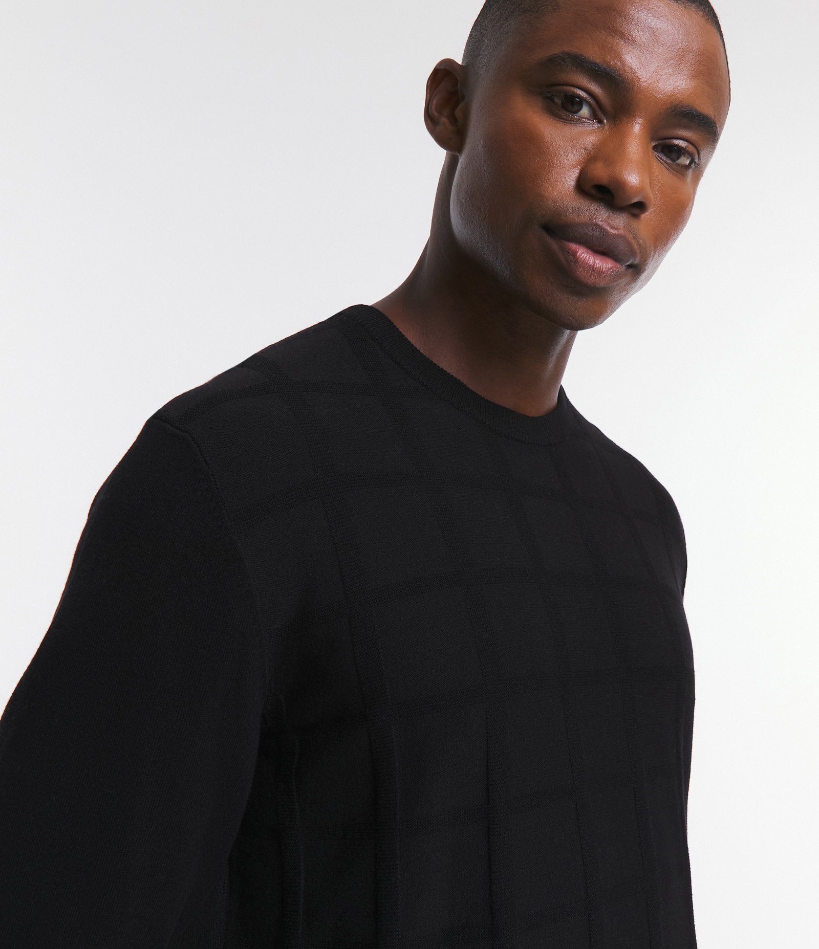 Suéter em Tricô com Textura Quadriculada Preto 5