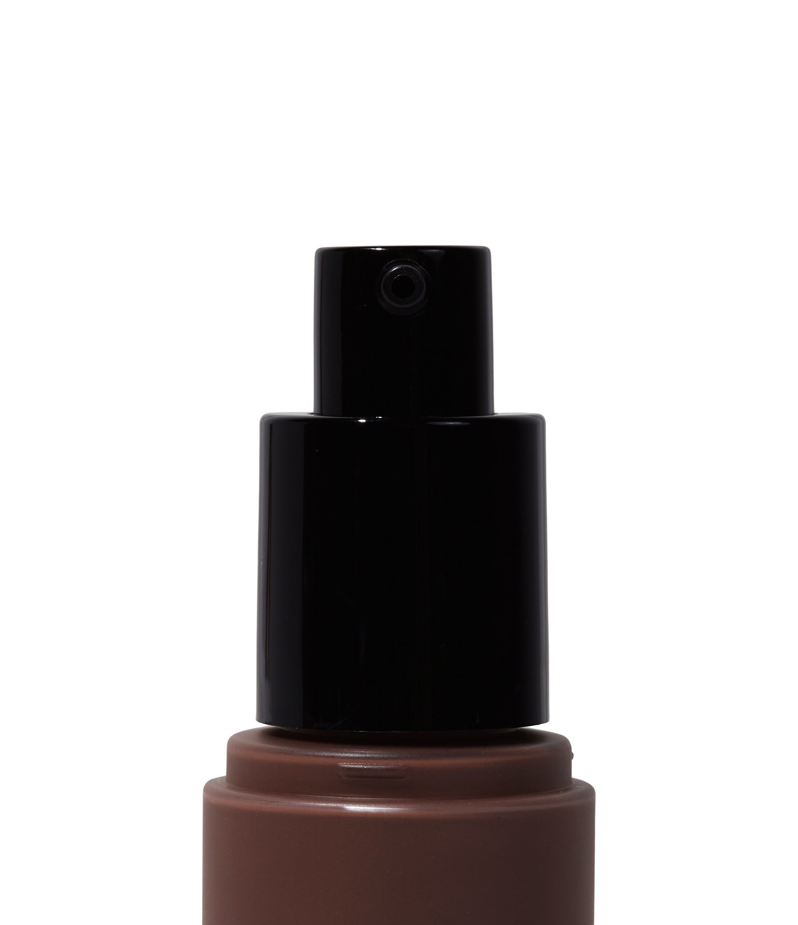 Base Liquida Skin Foundation Edition Oceane 550D 3
