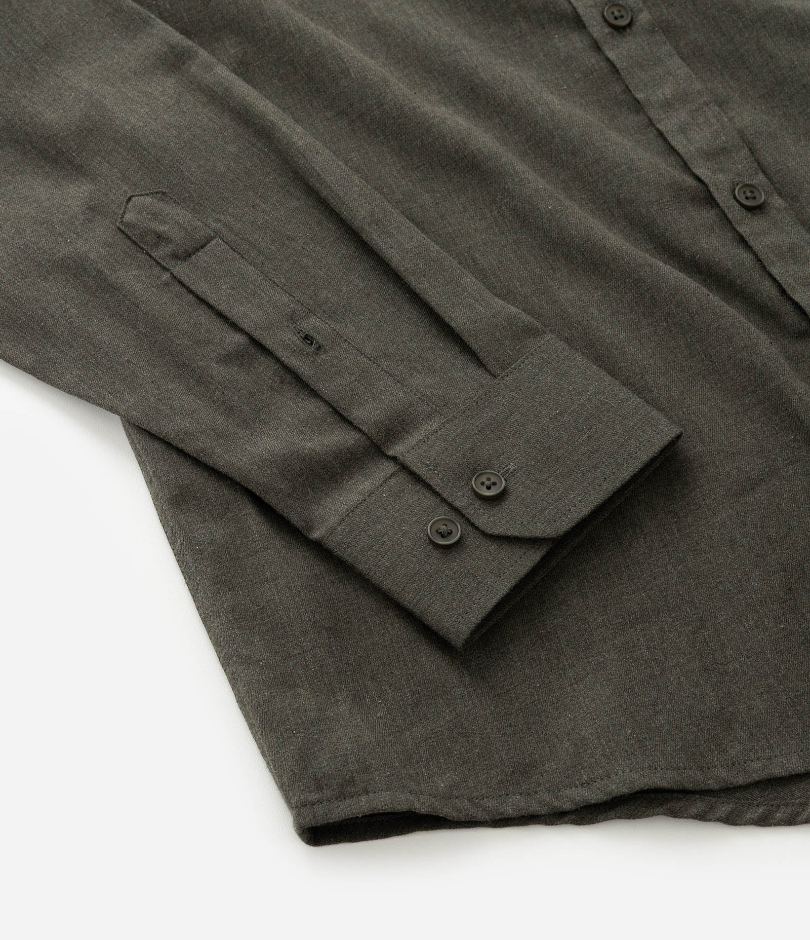 Camisa em Algodão com Botões Frontais e Efeito Mescla Verde 10