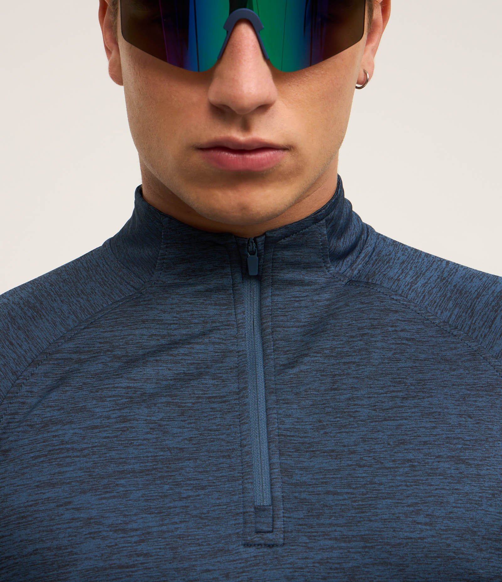 Camiseta Térmica Esportiva com Zíper na Gola e Recortes Azul 3