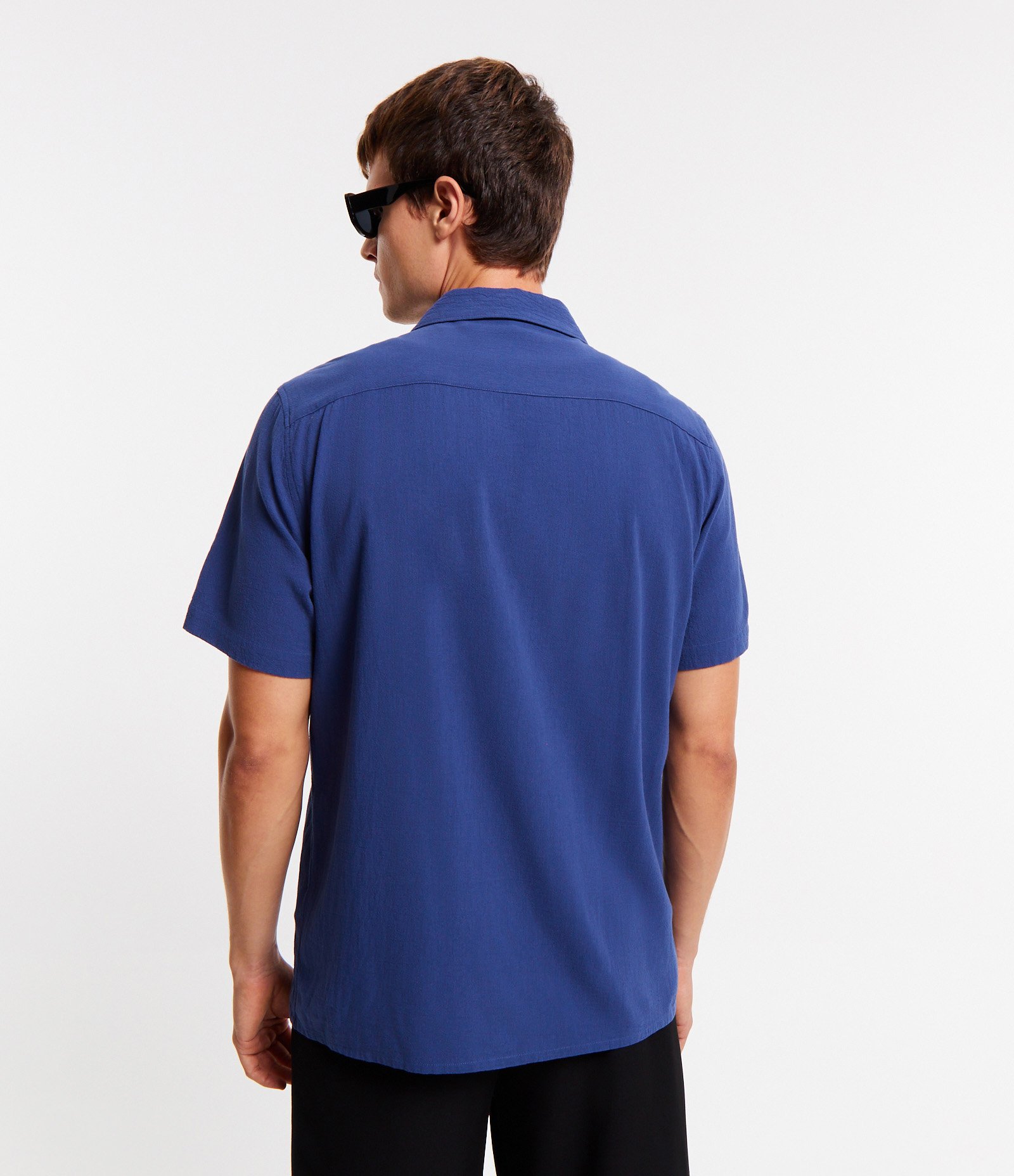 Camisa em Algodão Sarjado com Bolsos Frontais Azul 4