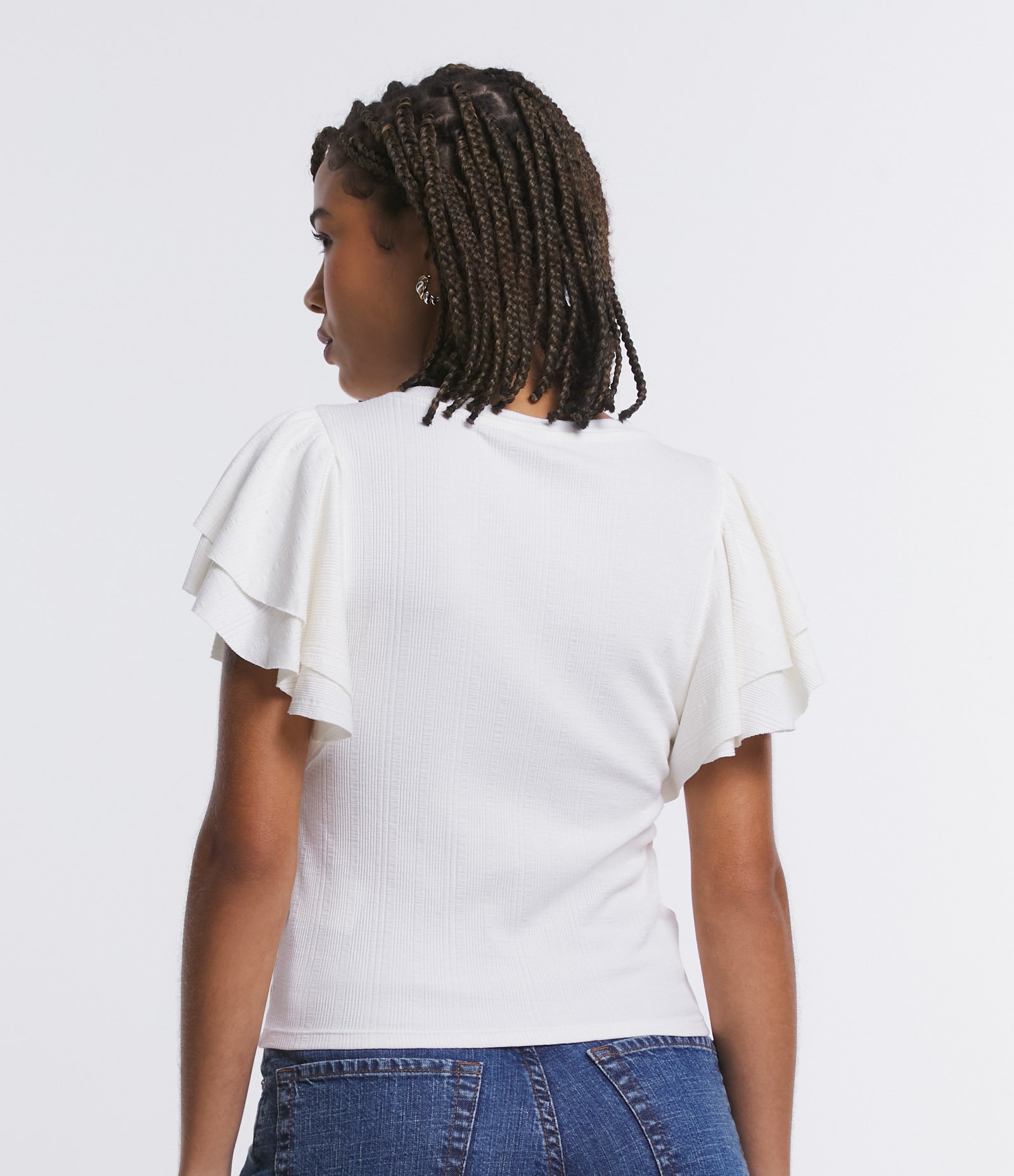 Blusa em Ribana com Babados na Manga Branco Neve 3