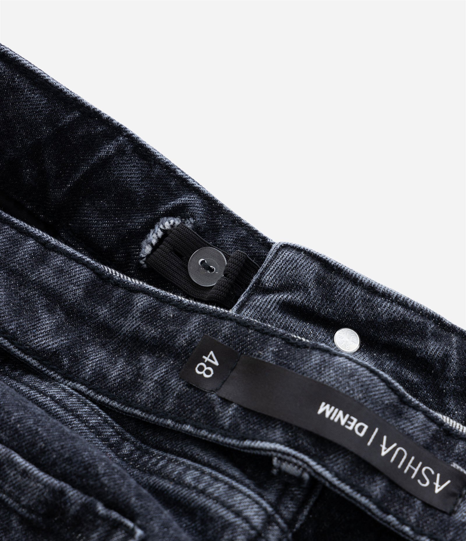 Calça Reta em Jeans com Elastano e Fenda na Lateral Interna Curve & Plus Size Preto 8