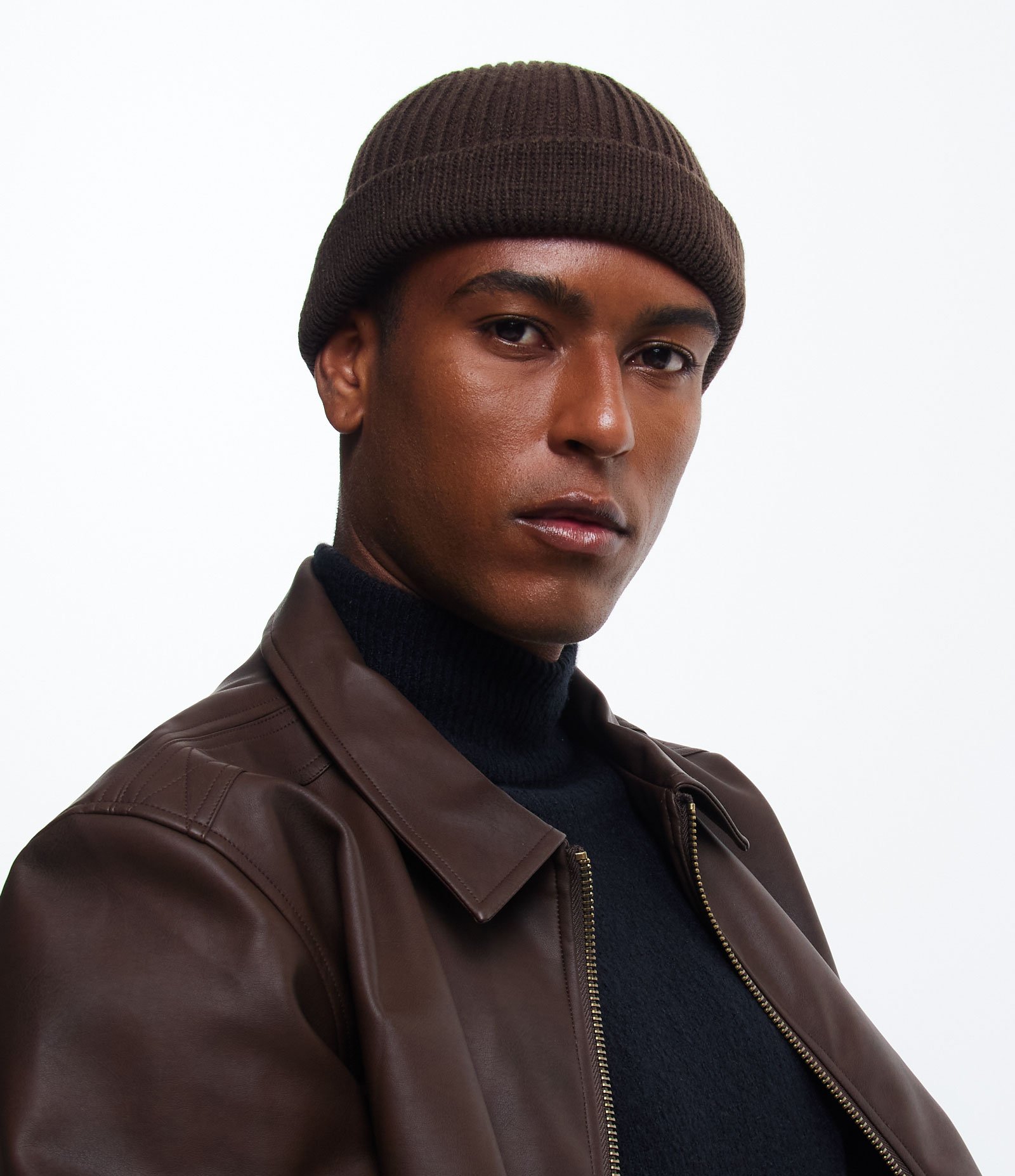 Touca Lenhador em Lã Acrílica com Dobra e sem Costura 1