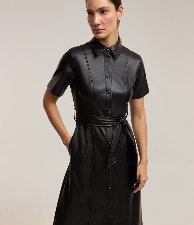 Vestido Chemise em PU Faixa para Amarração Preto