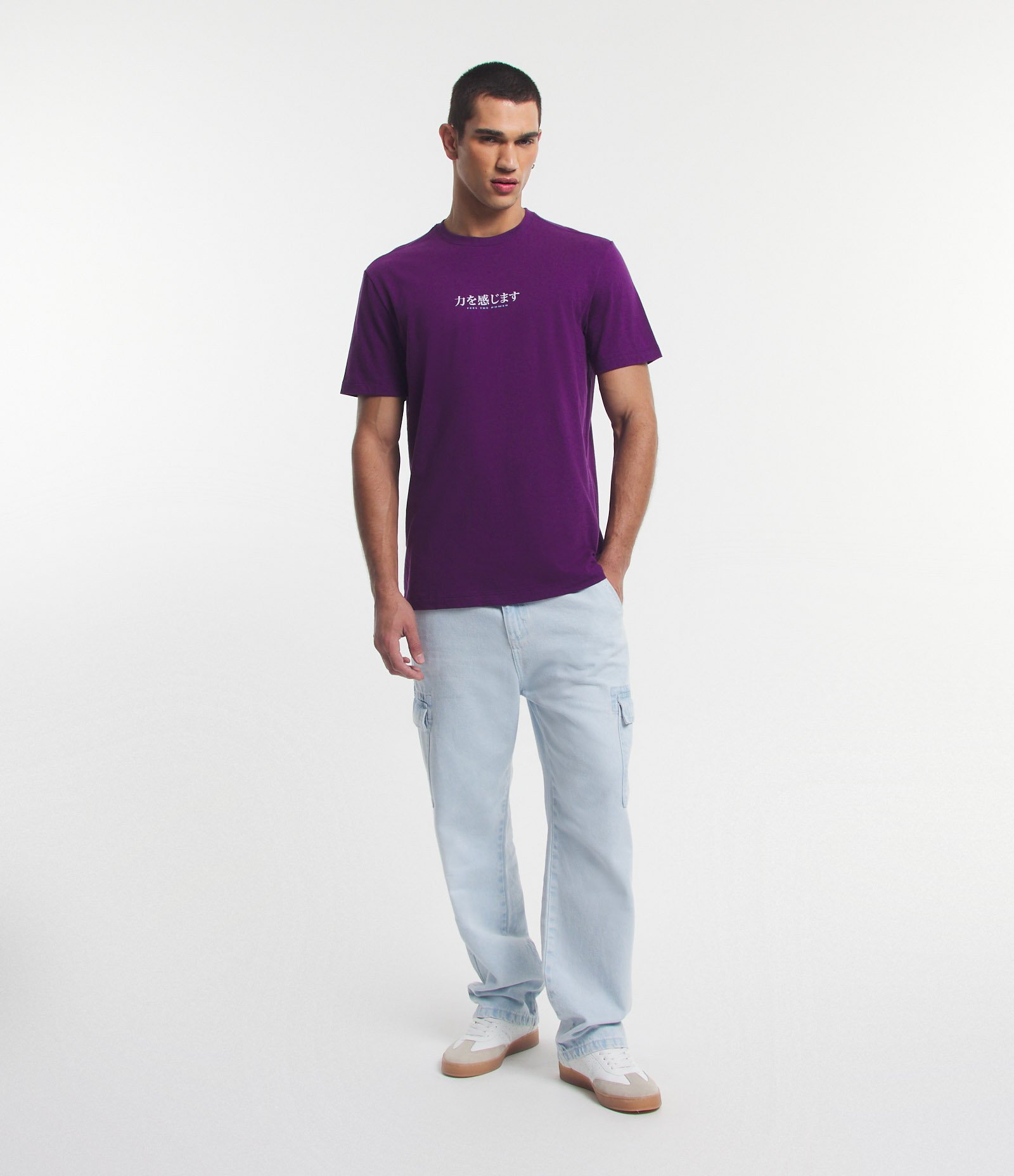 Camiseta Comfort em Meia Malha com Estampa Oriental Roxo 2