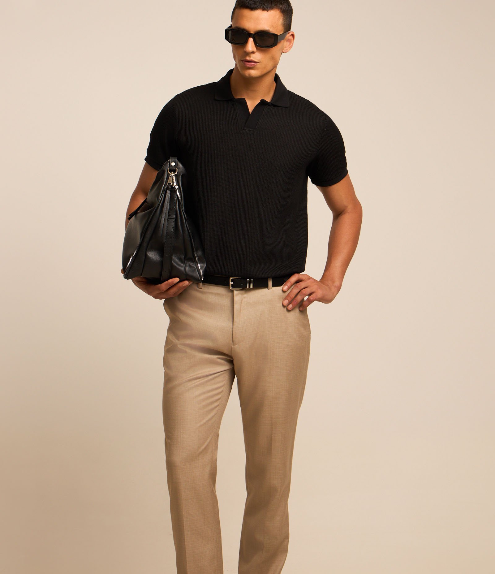 Calça Social Slim em Poliviscose com Bolsos Bege 2