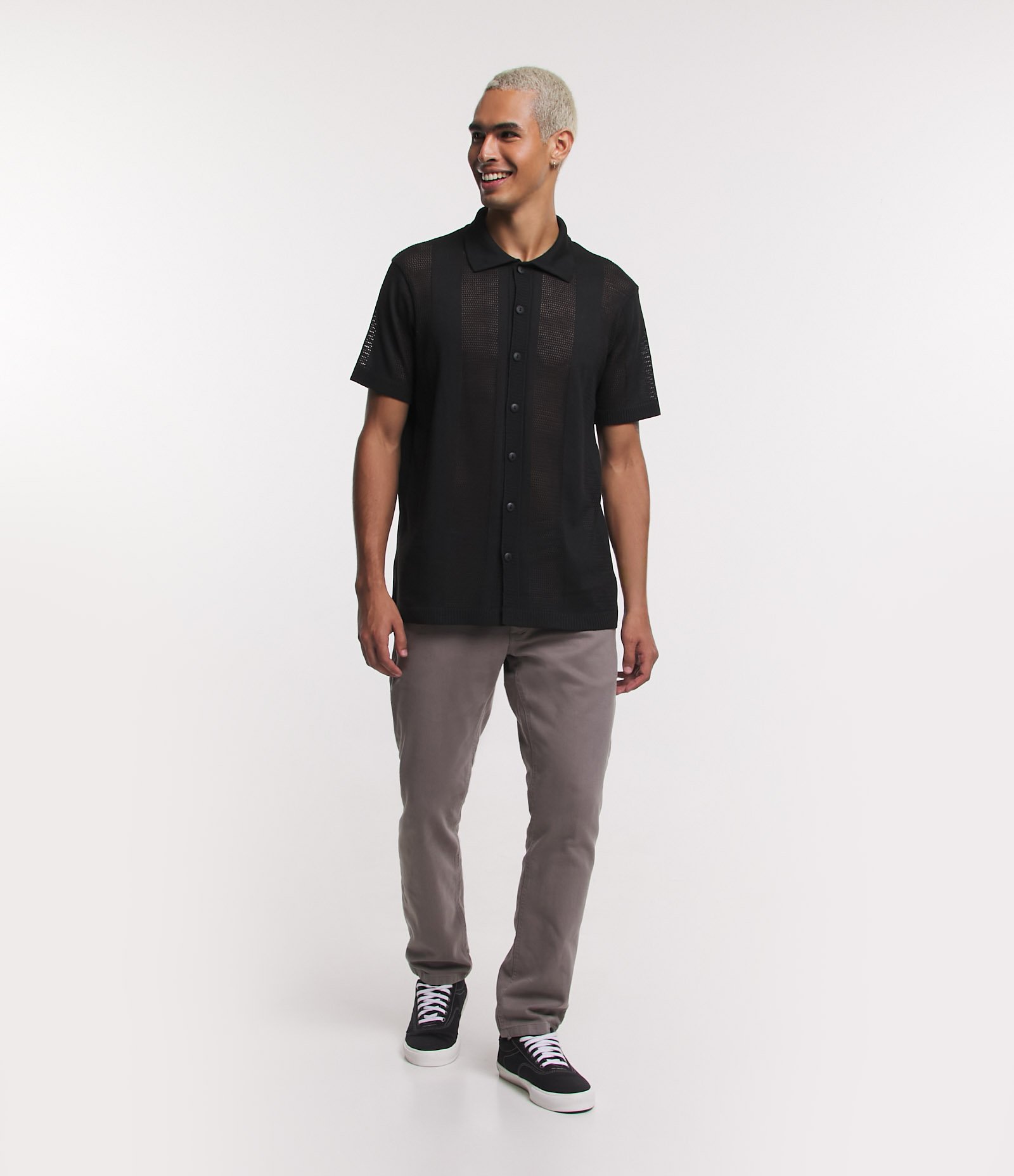 Calça Masculina Skinny em Sarja com Elastano 1