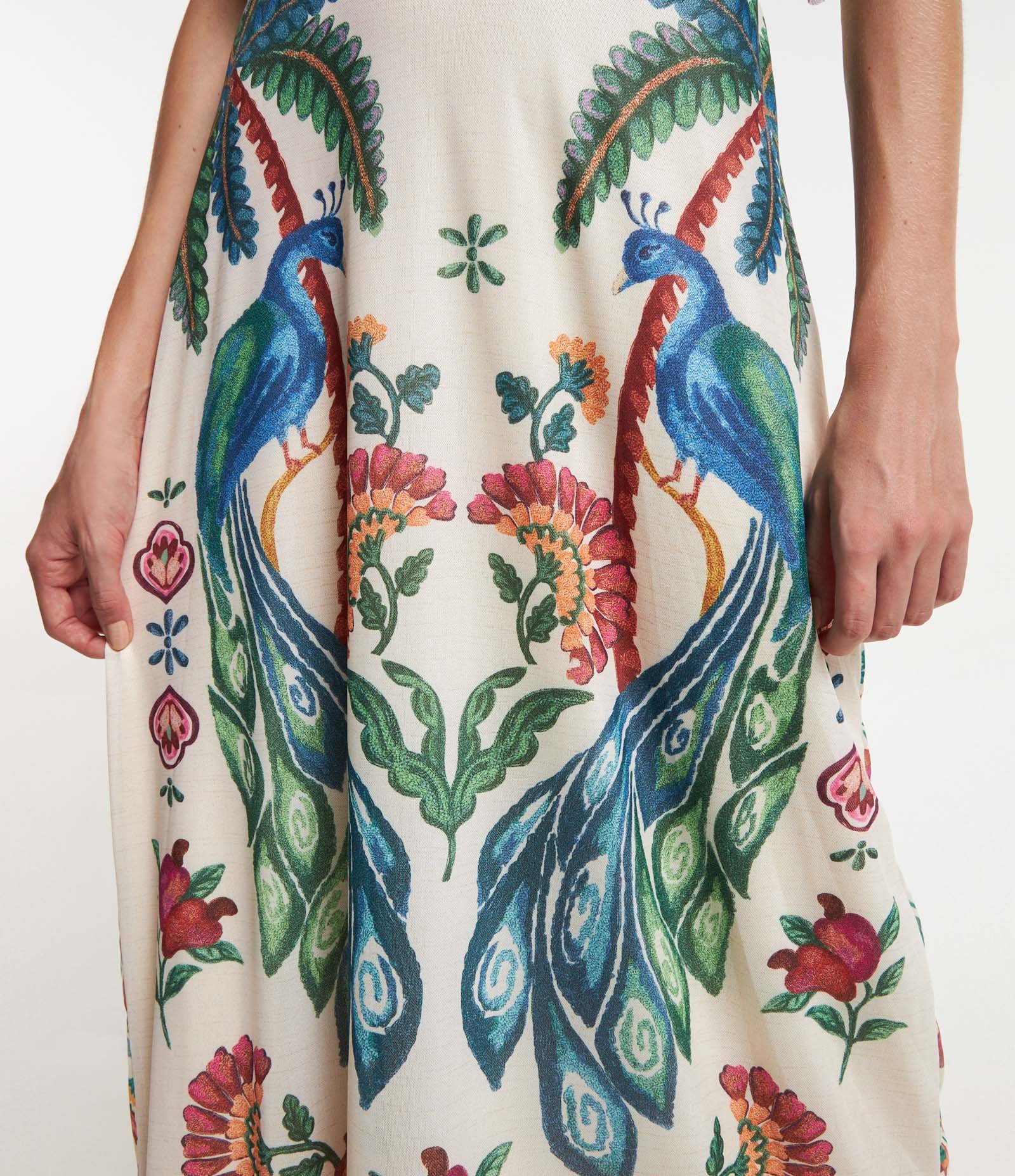 Vestido New Midi em Tule com Estampa Tropical e Recorte Vazado na Cintura Off White 5