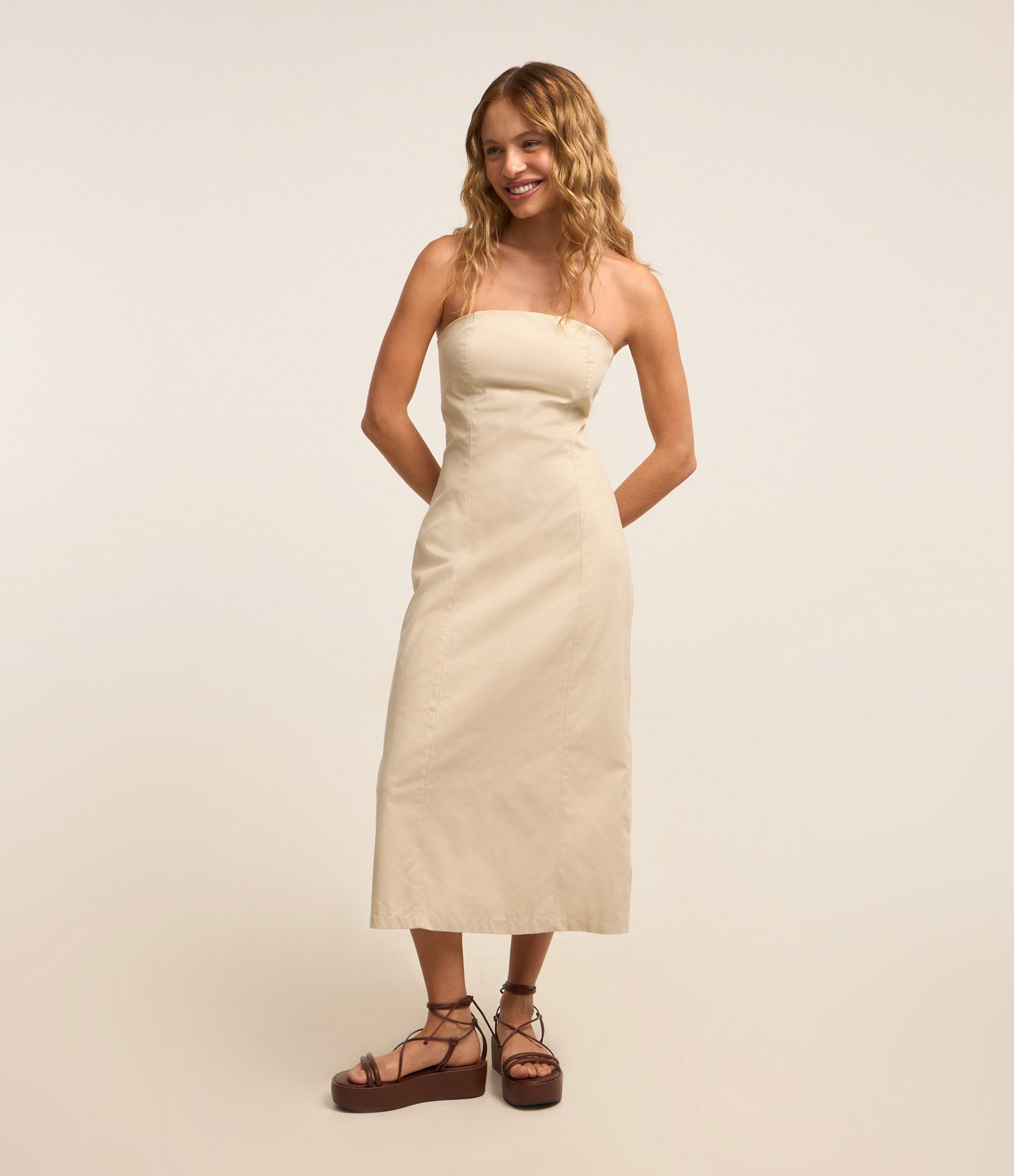 Vestido Longo Tomara Que Caia em Sarja Bege 1