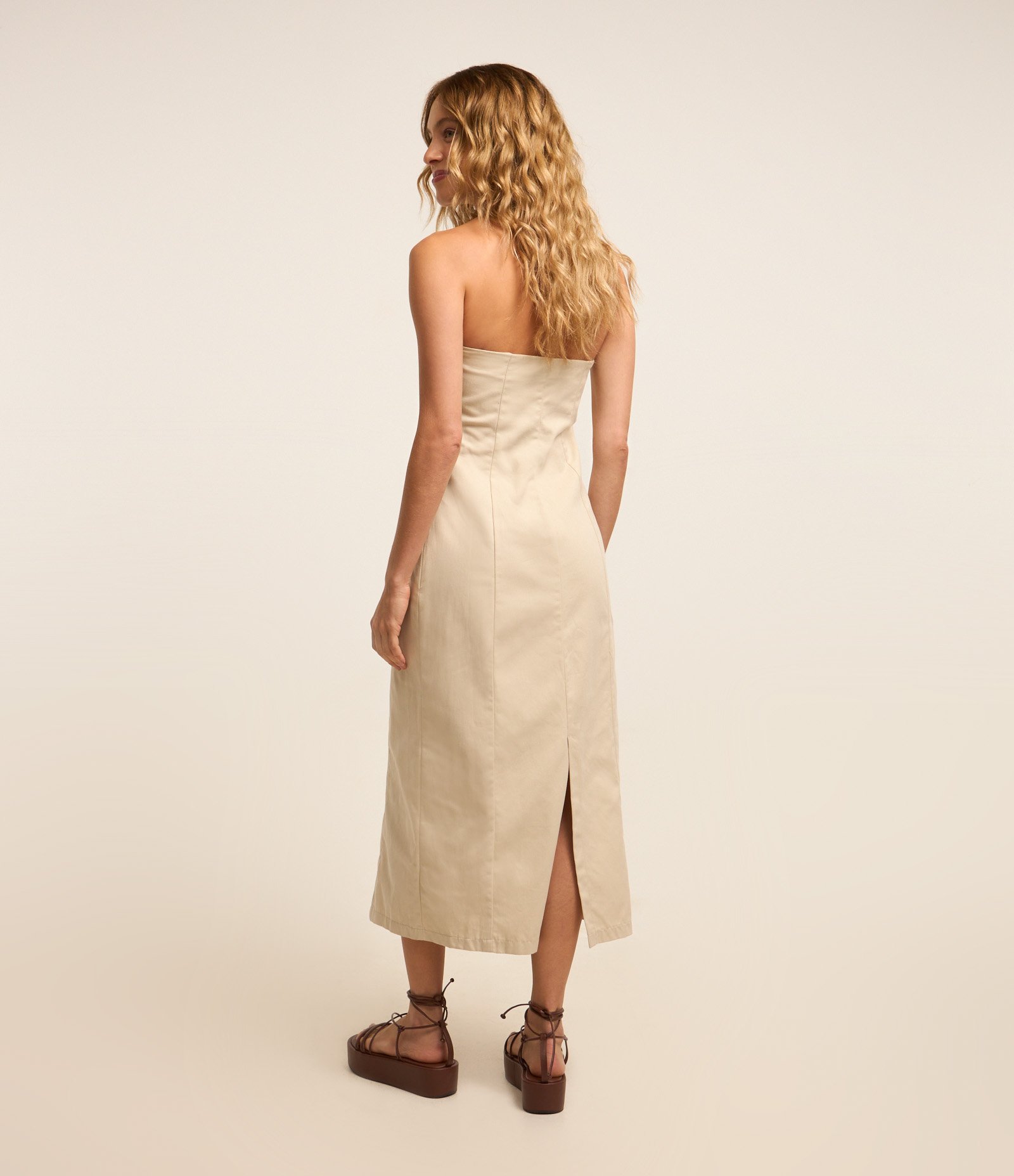 Vestido Longo Tomara Que Caia em Sarja Bege 4