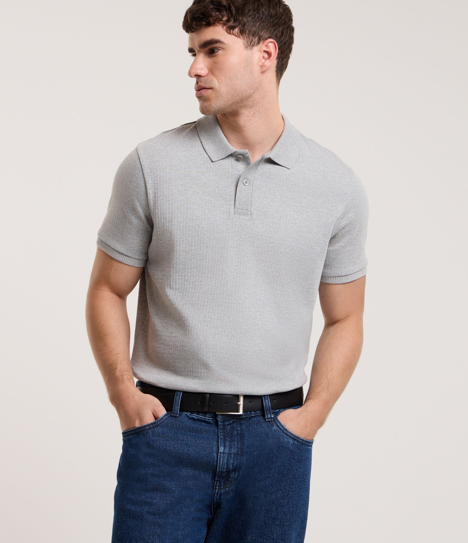 Camisa Polo com Textura Canelada Cinza 2
