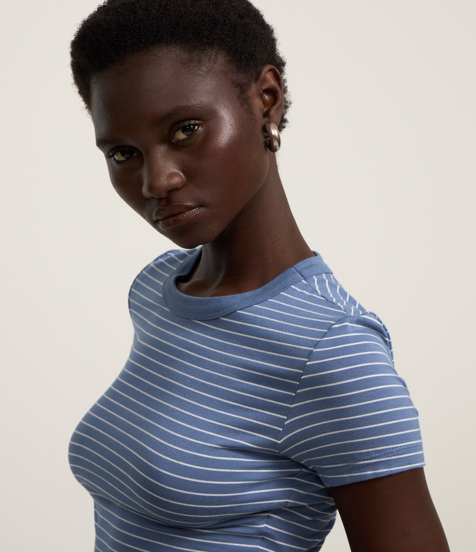 Blusa Cropped Básica em Viscolycra Estampa Listras Azul 3