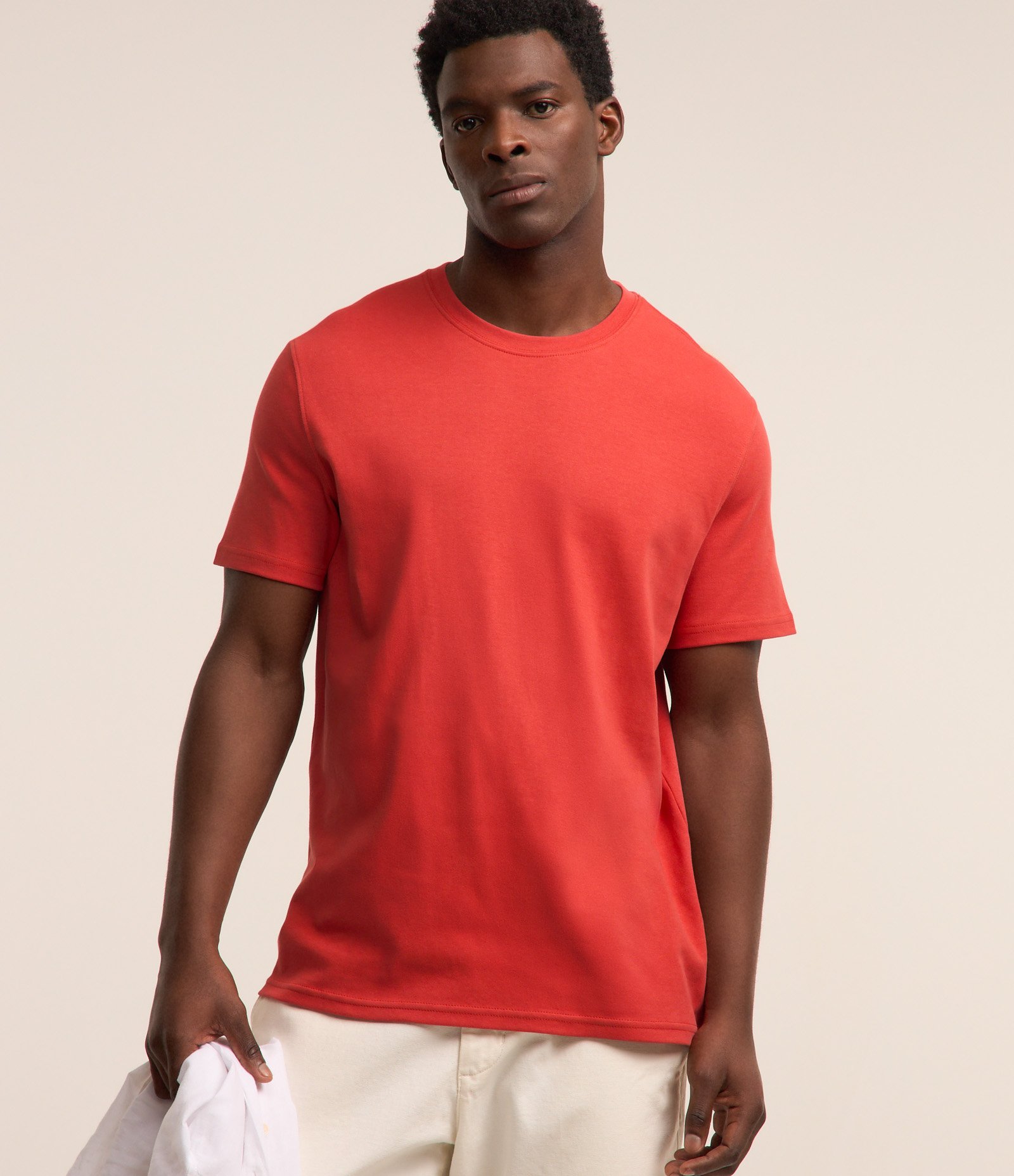 Camiseta Regular em Algodão com Gola Redonda Laranja Coral 1