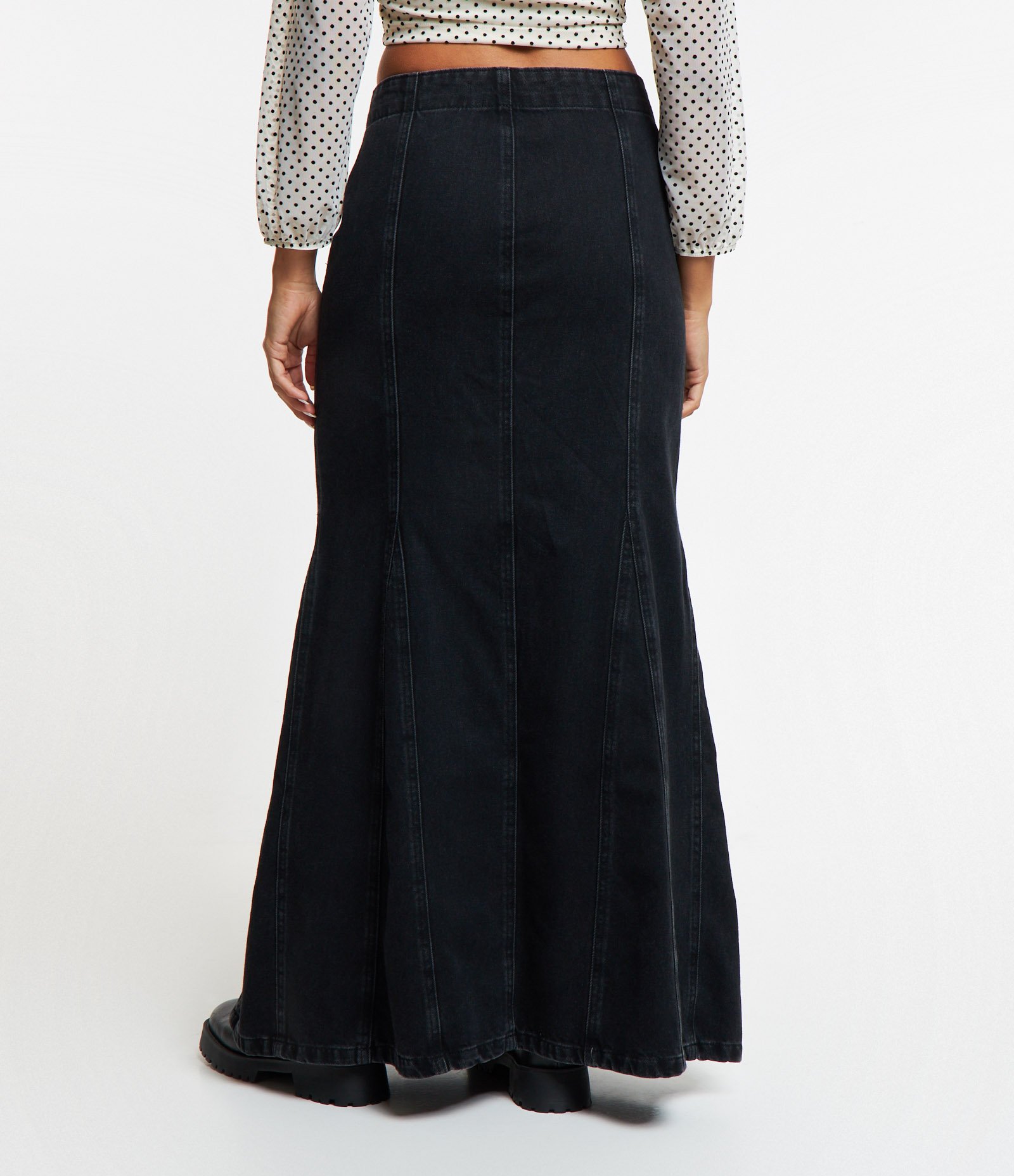 Saia Longa em Jeans com Costuras Preto 3