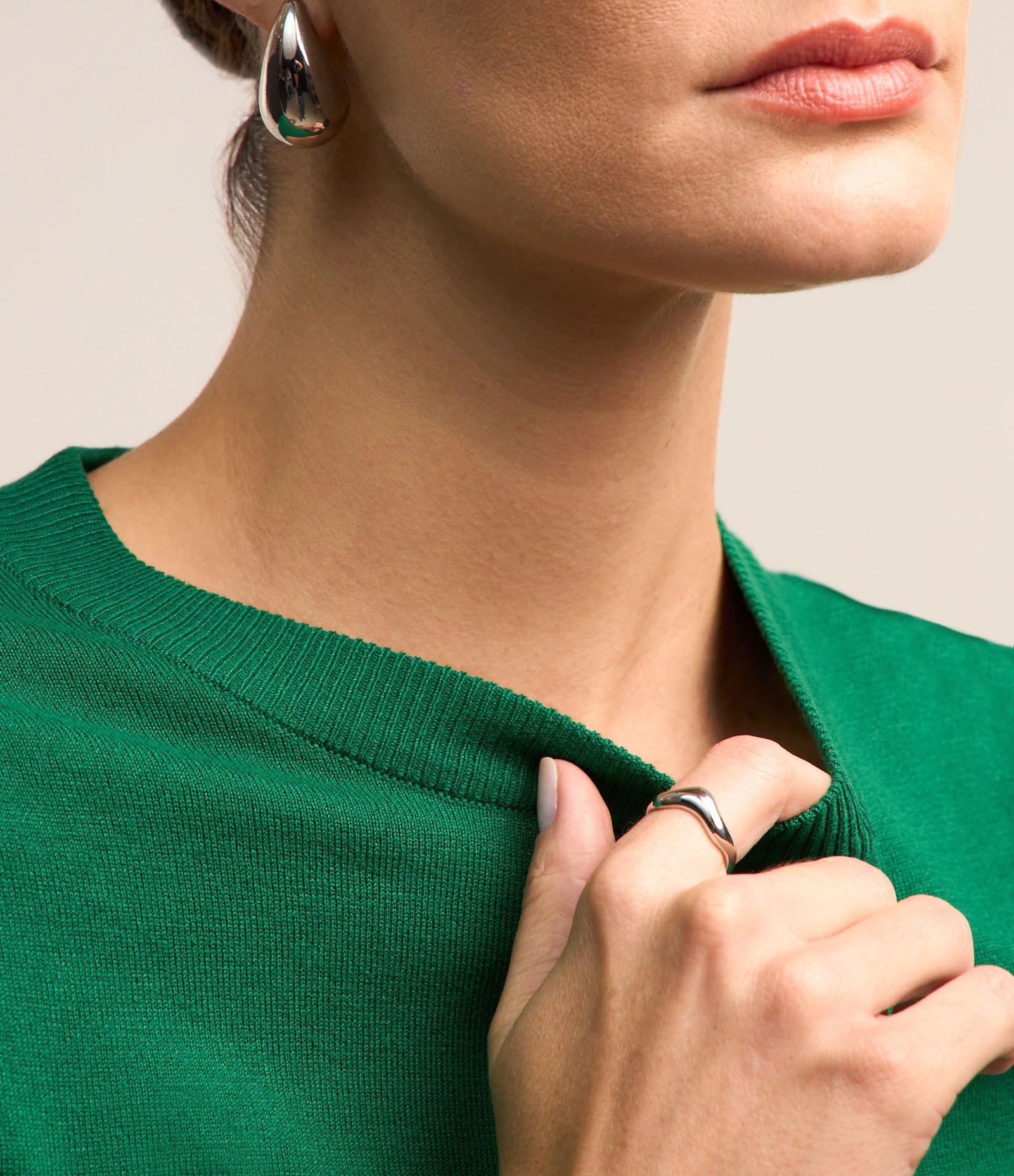 Blusa Básica em Tricô com Barra Canelada 4