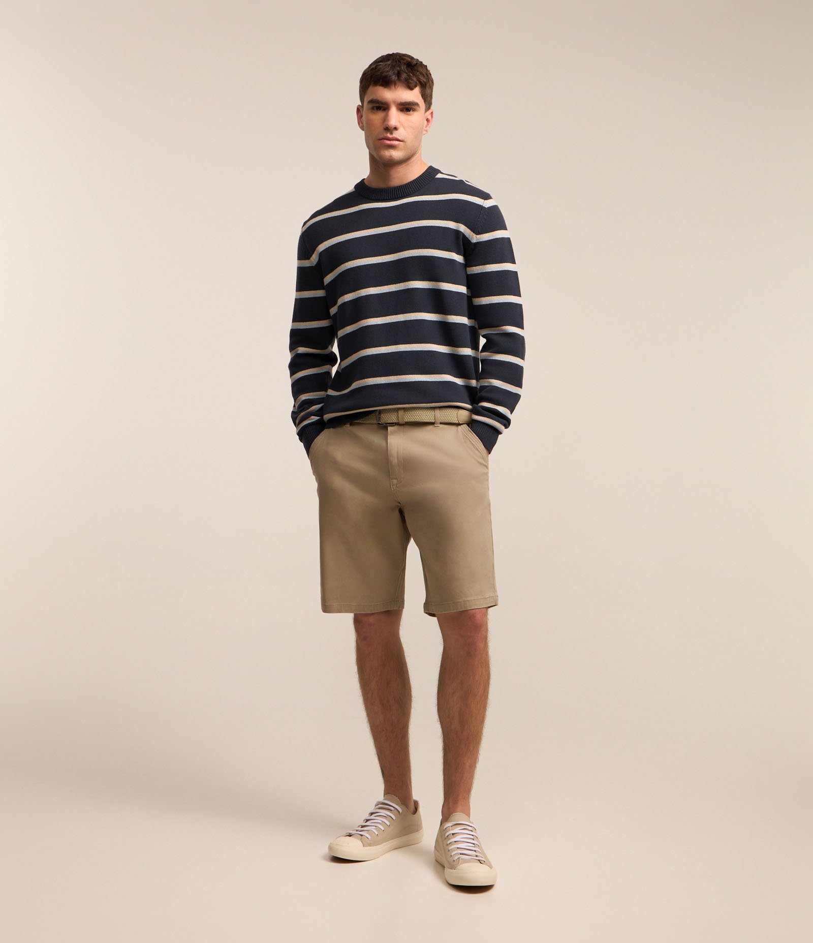 Bermuda Slim em Sarja com Elastano 1