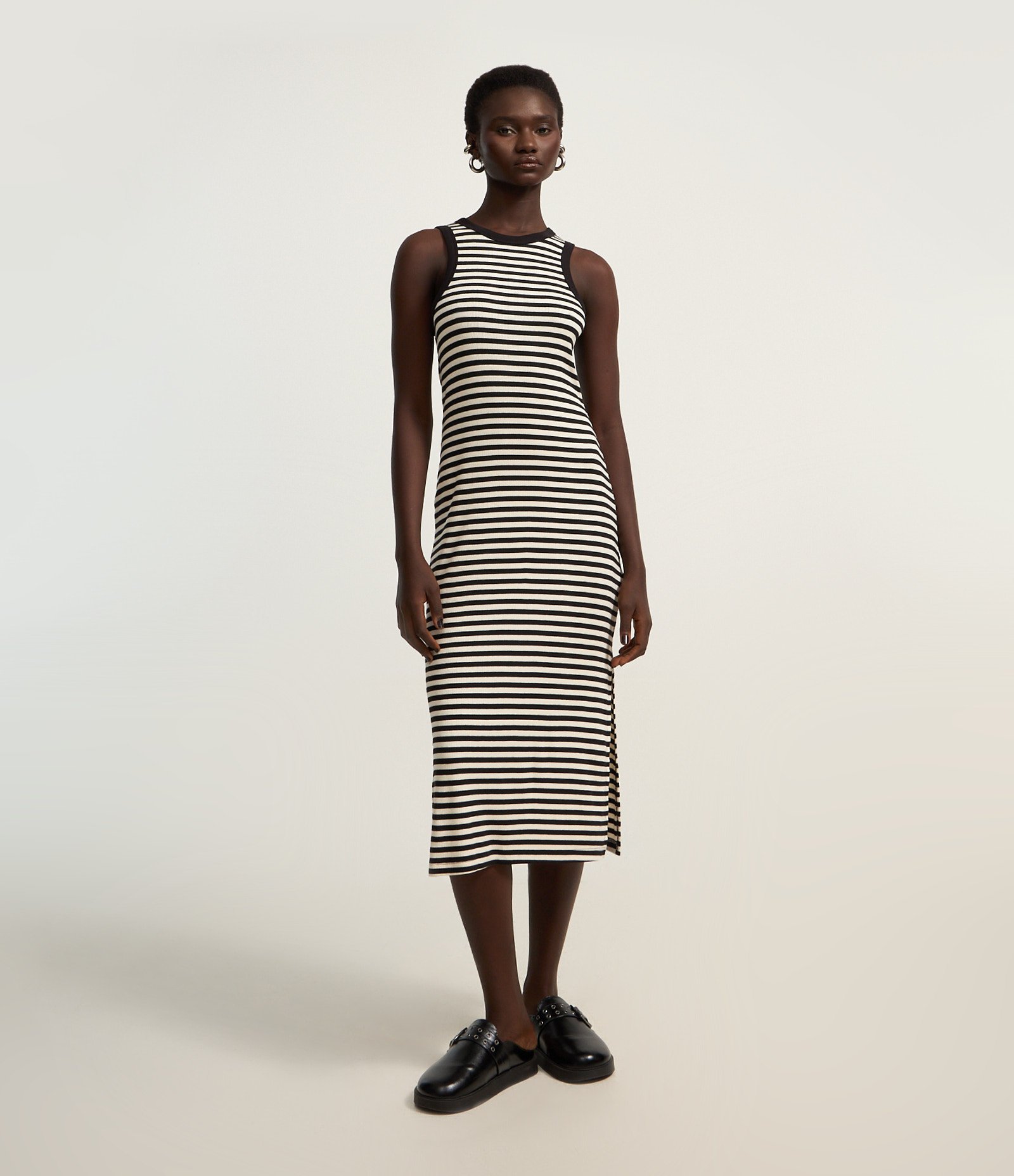 Vestido Regata Midi Listrado em Ribana Branco/Preto 2