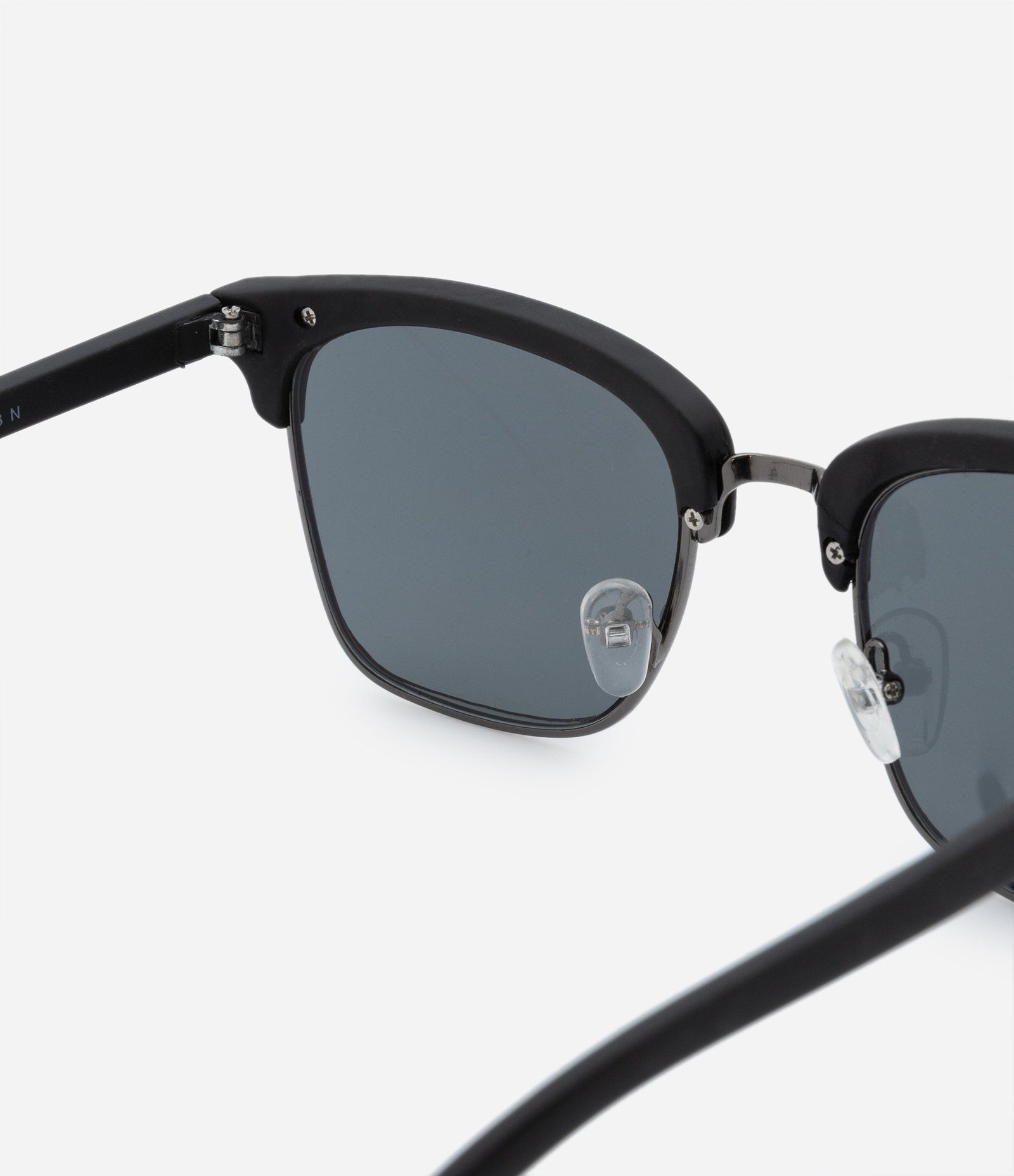 Óculos de Sol Quadrado em Policarbonato Emborrachado Preto 3