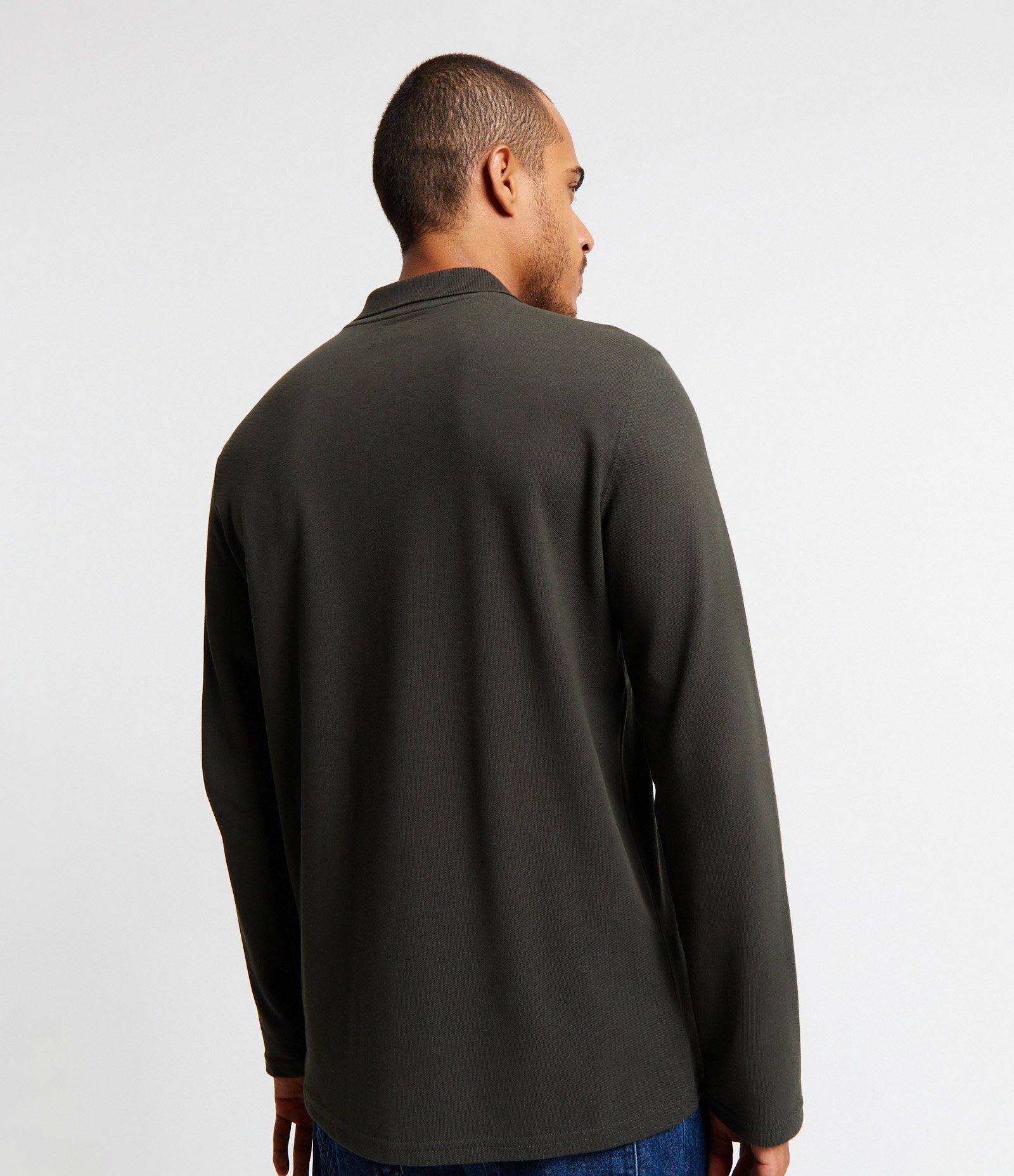 Polo em Algodão com Textura Piquet e Abotoamento 4