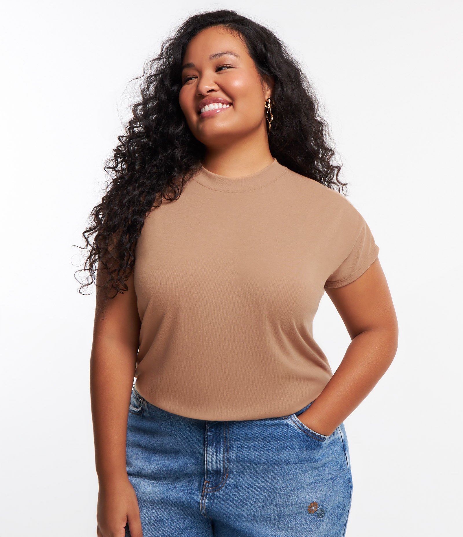 Blusa Básica em Ribana e sem Cava Curve & Plus Size Marrom Claro 1