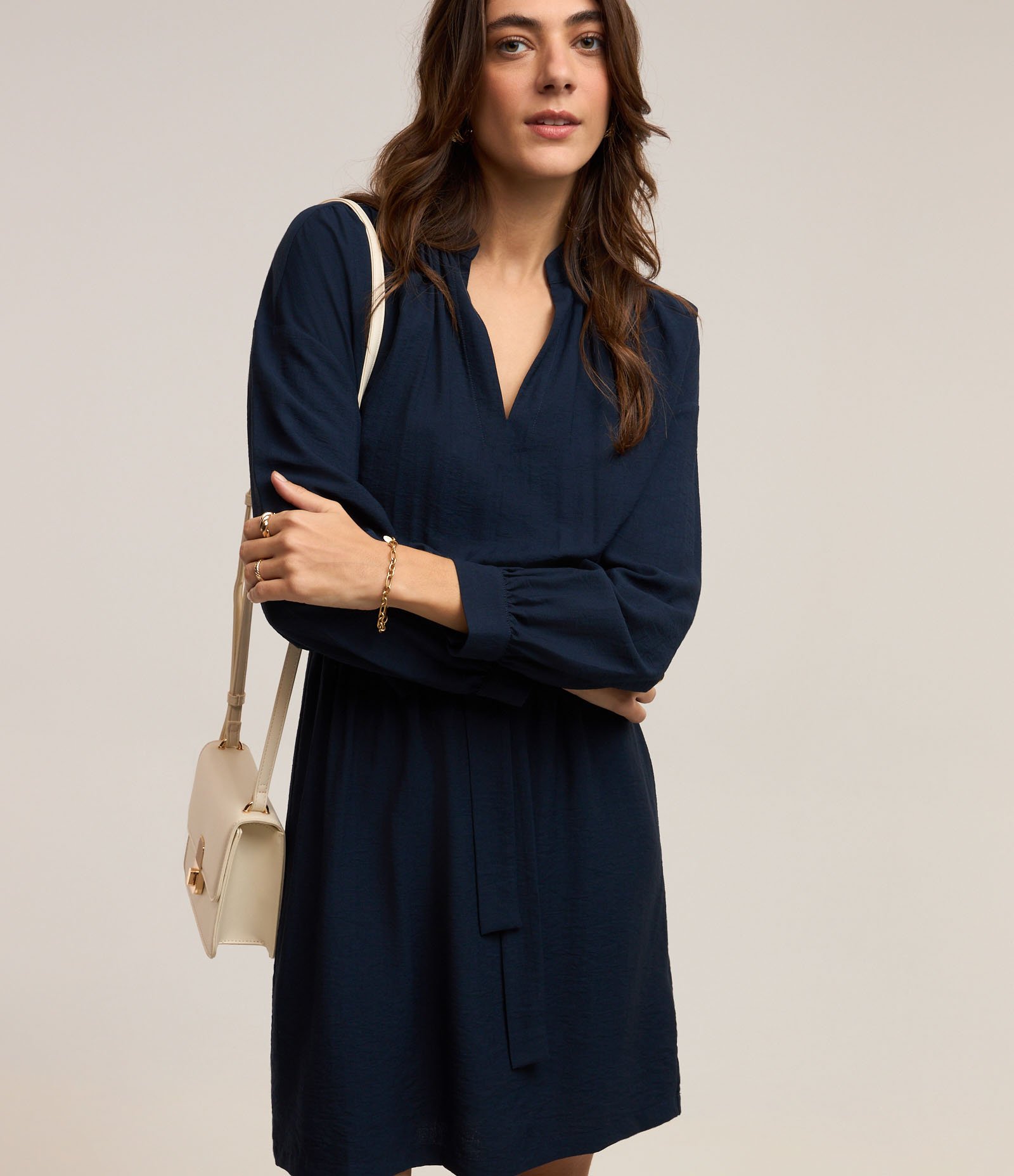 Vestido em Viscose com Cintura Ajustada e Decote V Azul 1