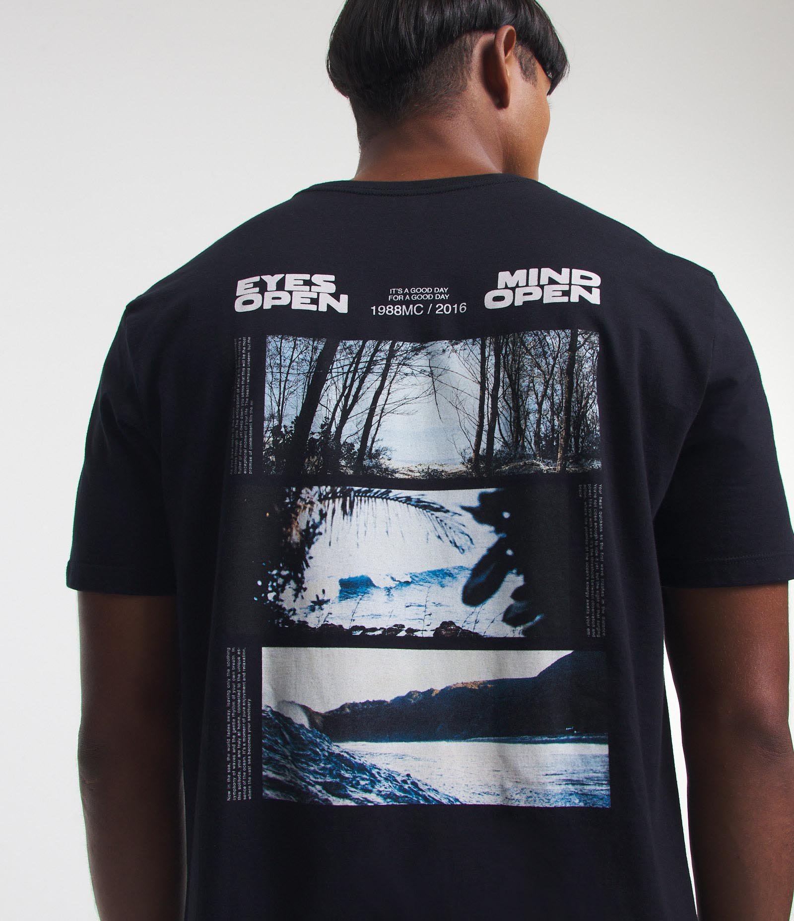 Camiseta Comfort em Algodão com Estampa Photoprint Preto 1