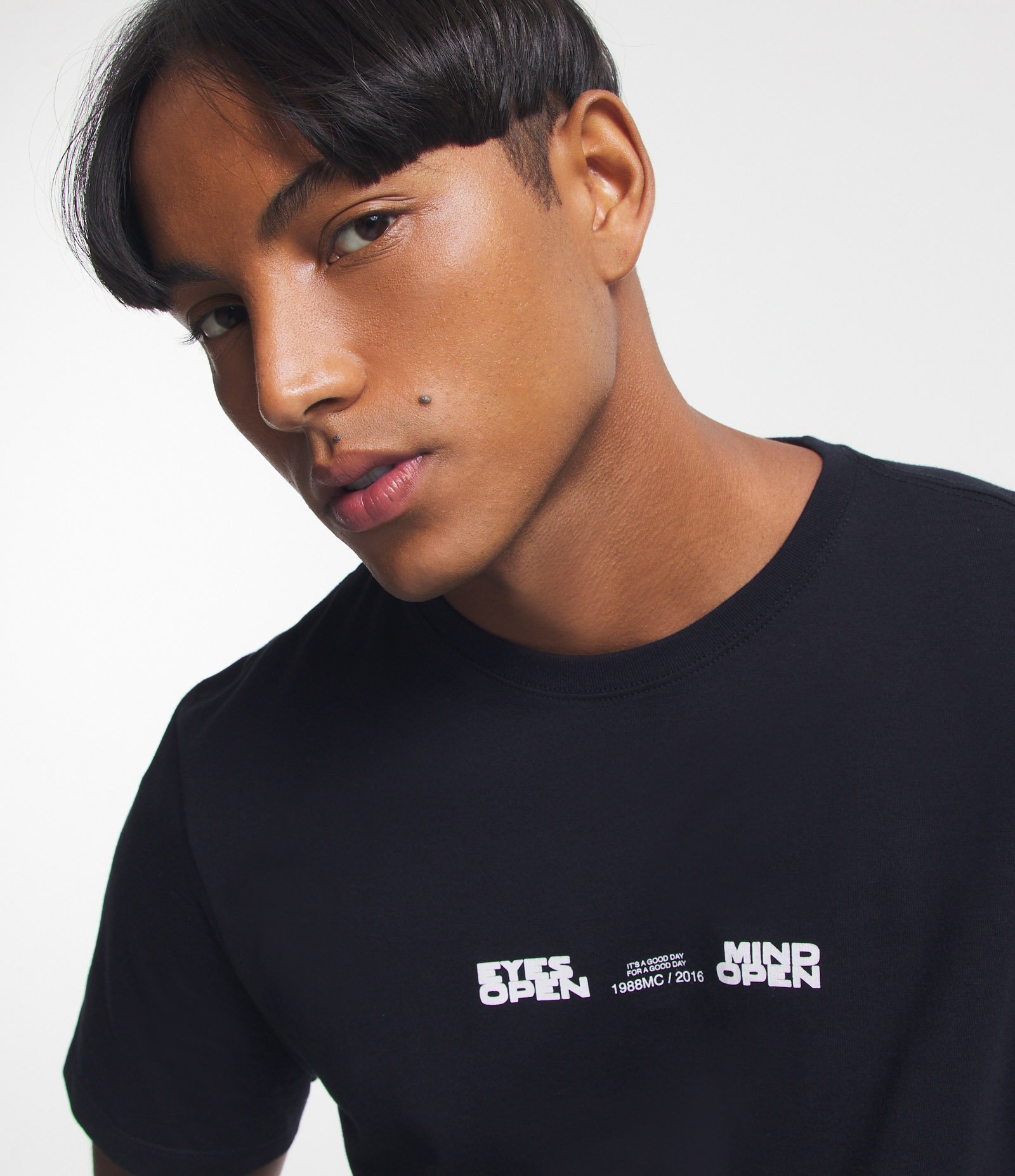 Camiseta Comfort em Algodão com Estampa Photoprint Preto 5