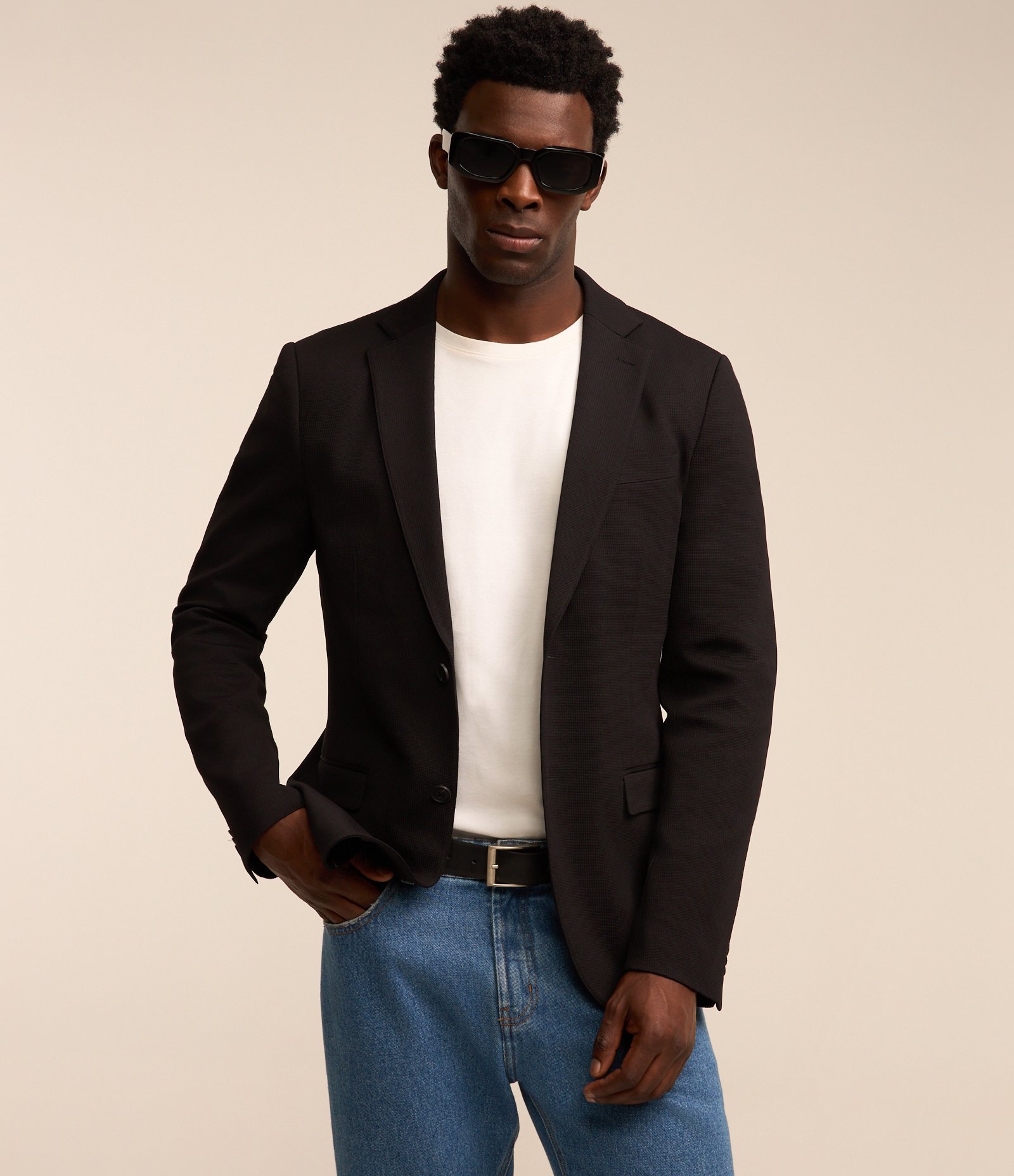 Blazer em Tricoline com Leve Textura Preto 1