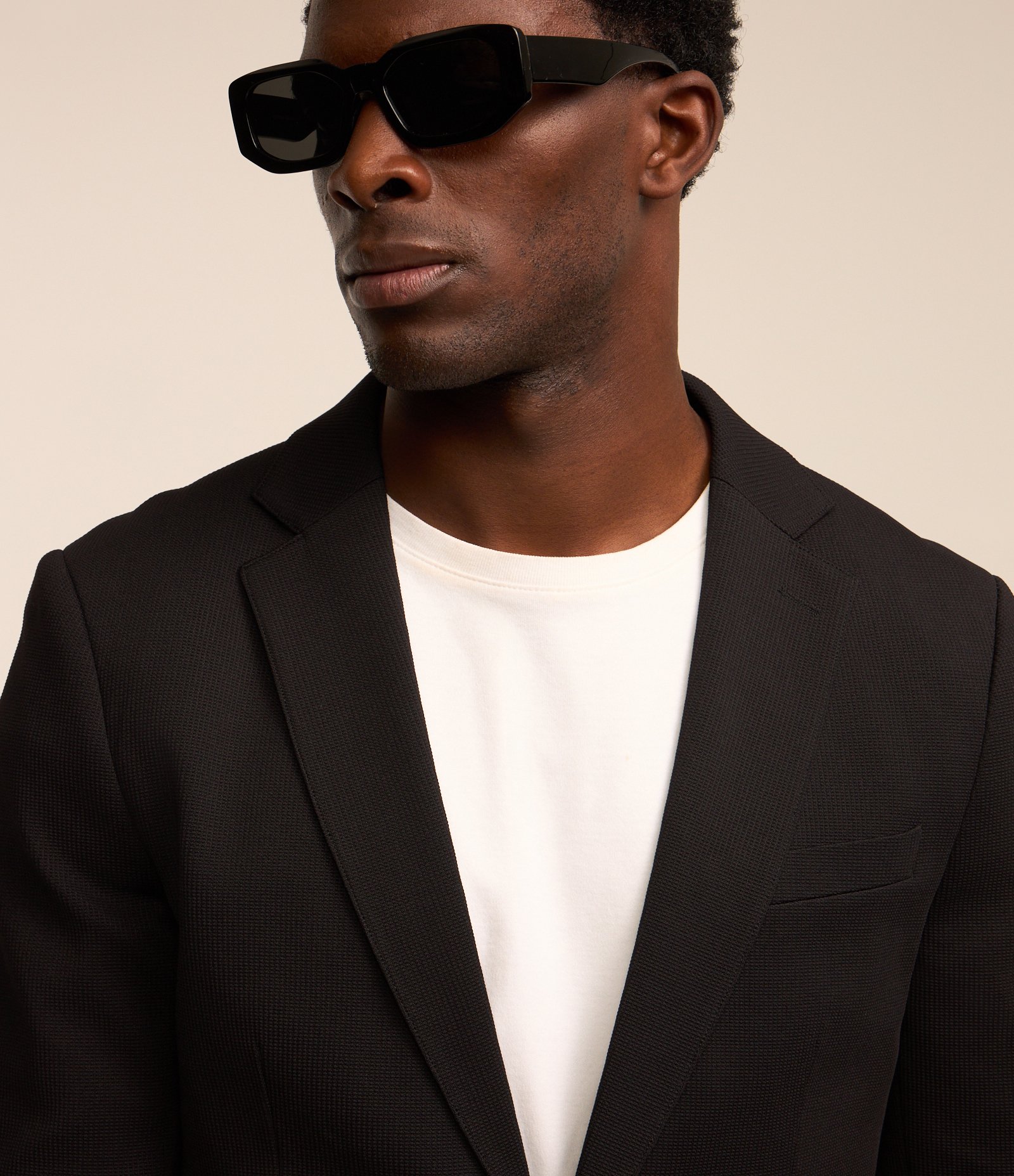 Blazer em Tricoline com Leve Textura Preto 6