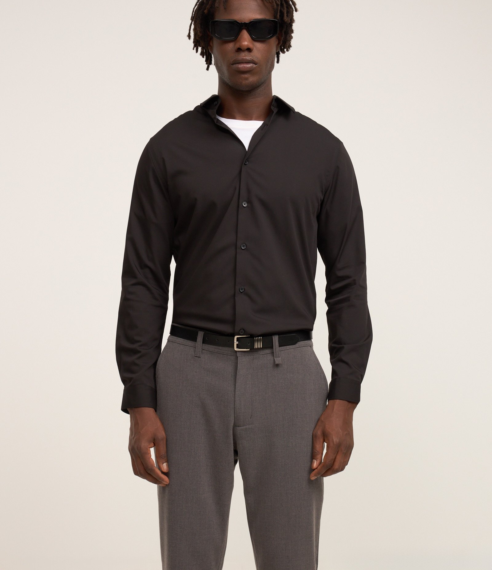 Calça Básica Slim Cropped Alfaiatada com Elastano Cinza 3