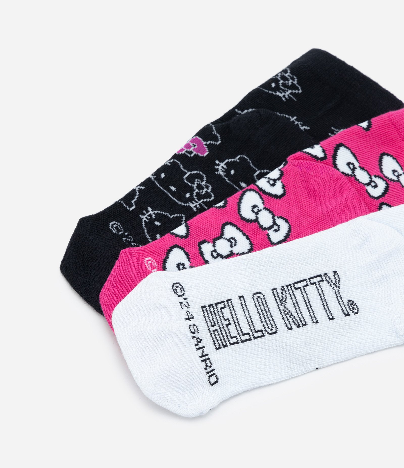 Kit 03 Meias Infantis com Estampa da Hello Kitty - Tam 19 ao 34 Preto/Rosa/Branco 4