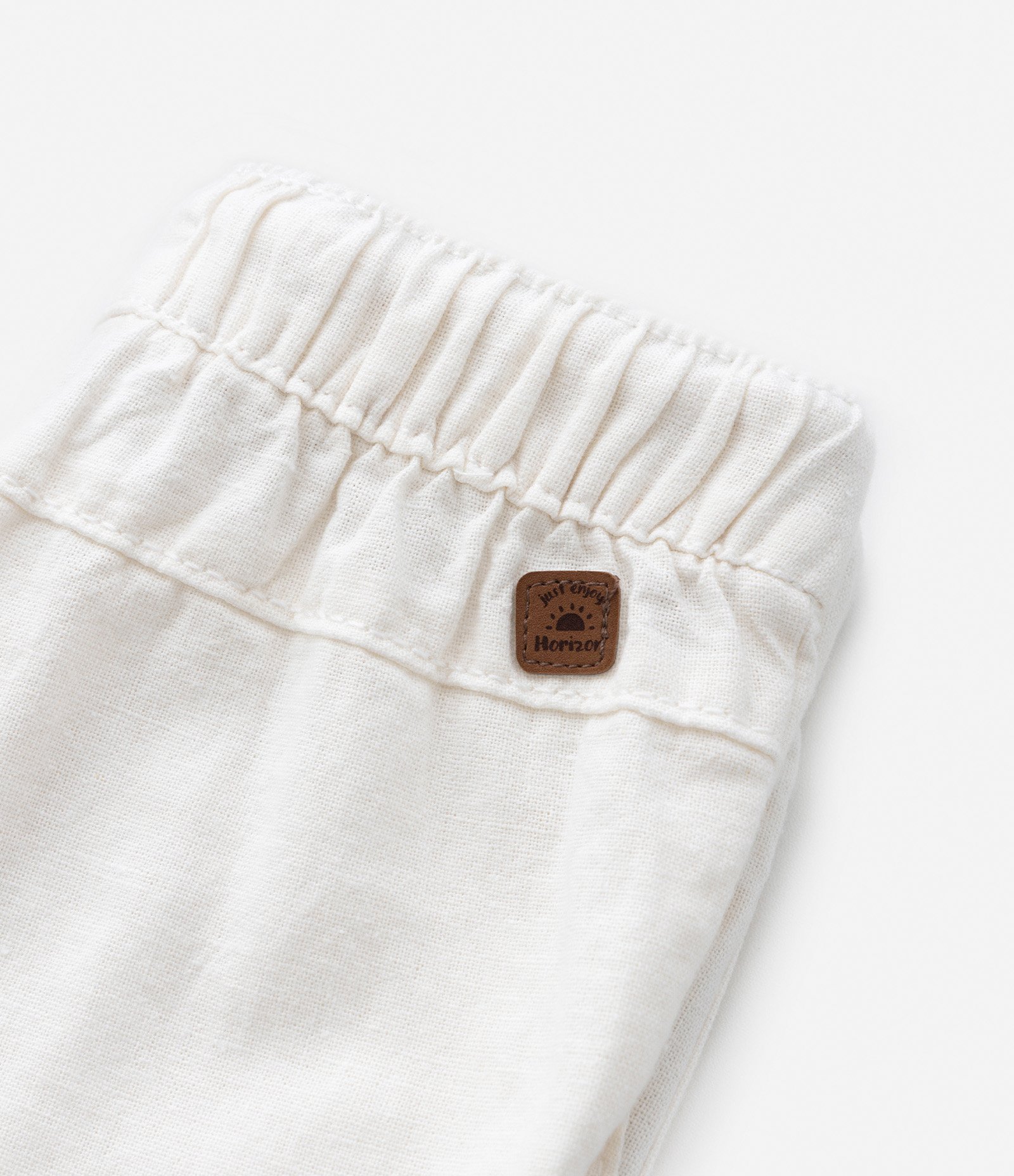 Bermuda Infantil em Linho com Bolsinho - Tam 1 a 5 Anos Branco Neve 4