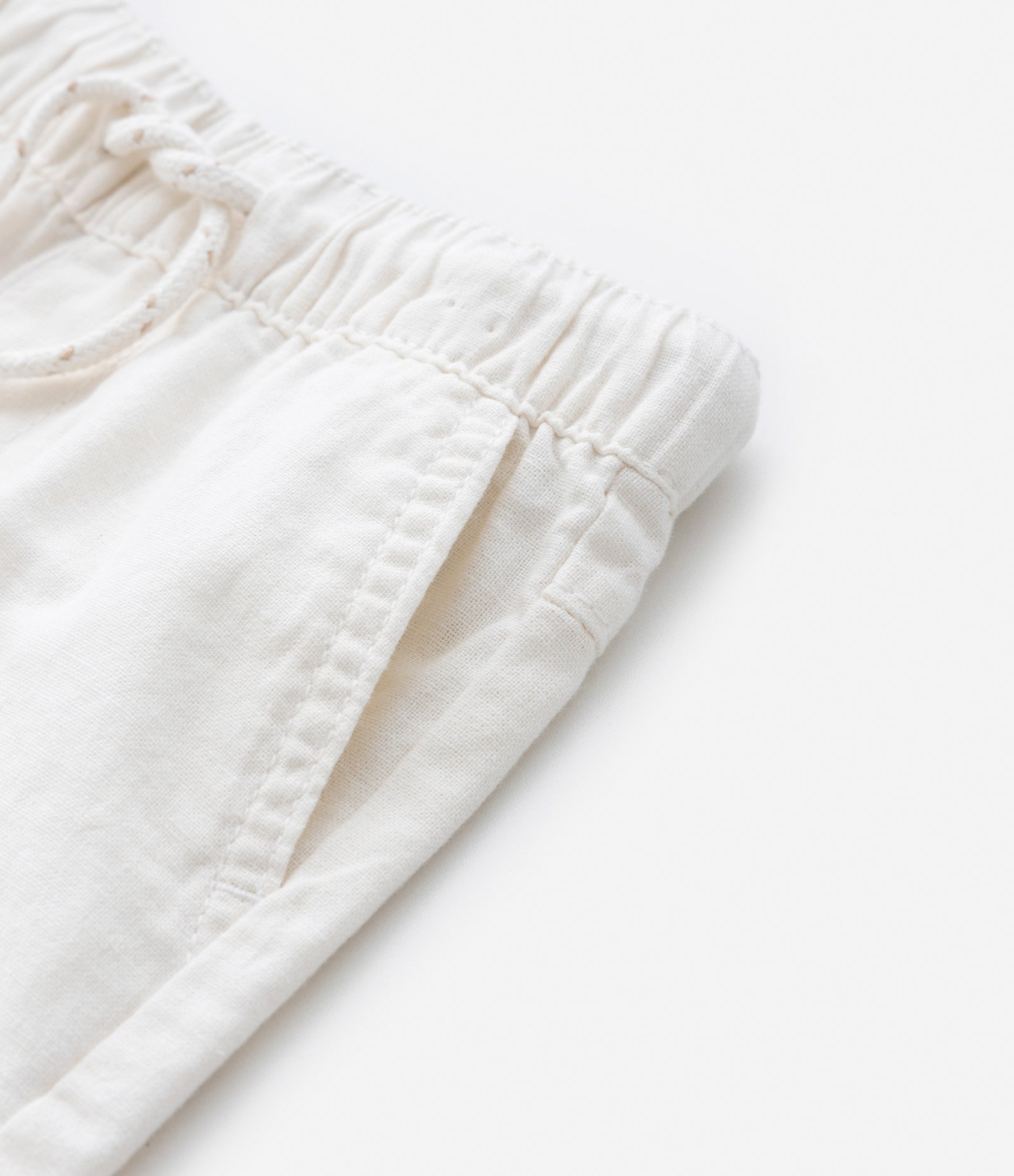 Bermuda Infantil em Linho com Bolsinho - Tam 1 a 5 Anos Branco Neve 5