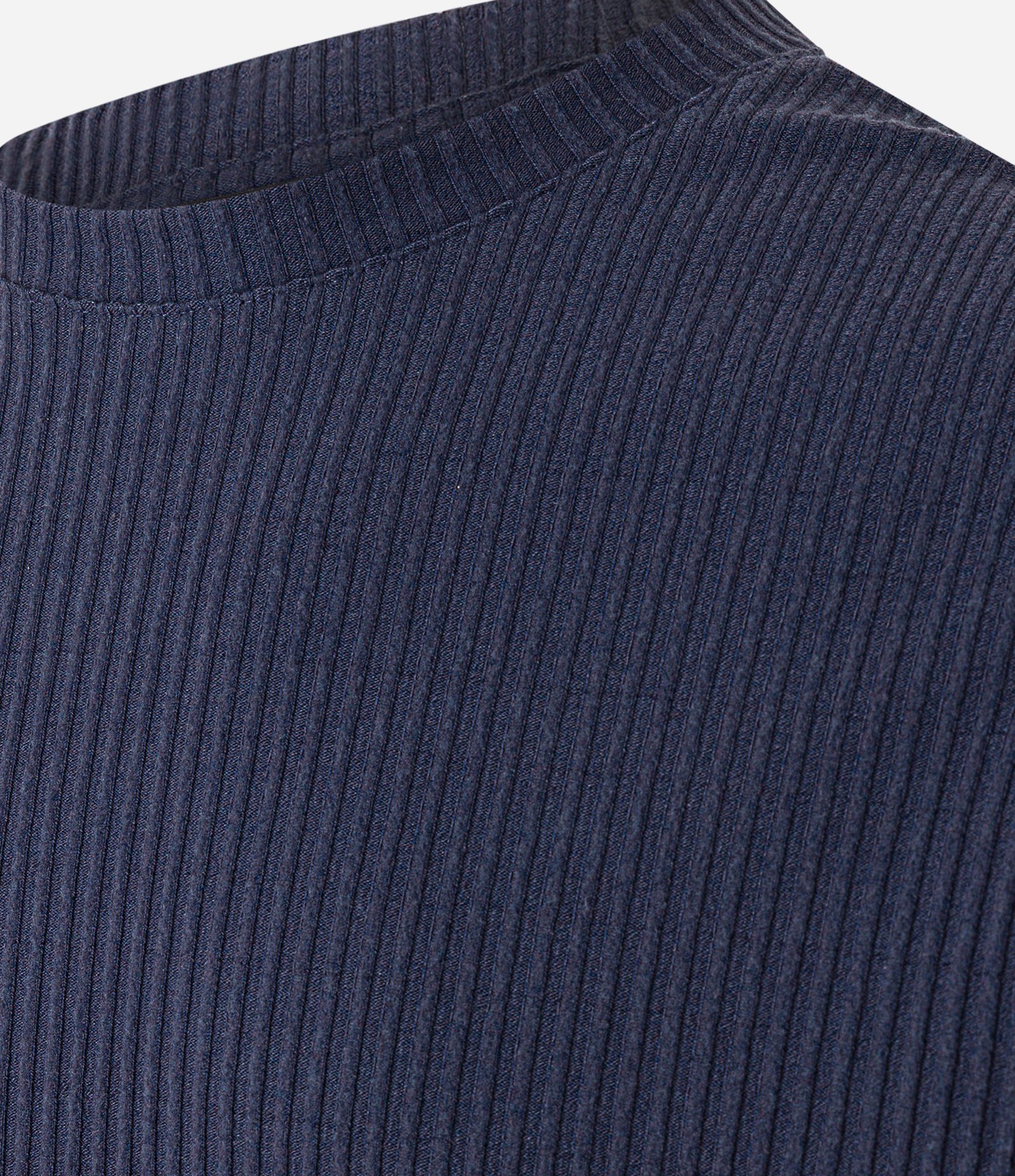 Camiseta em Ribana com Textura Aveludada Azul 8
