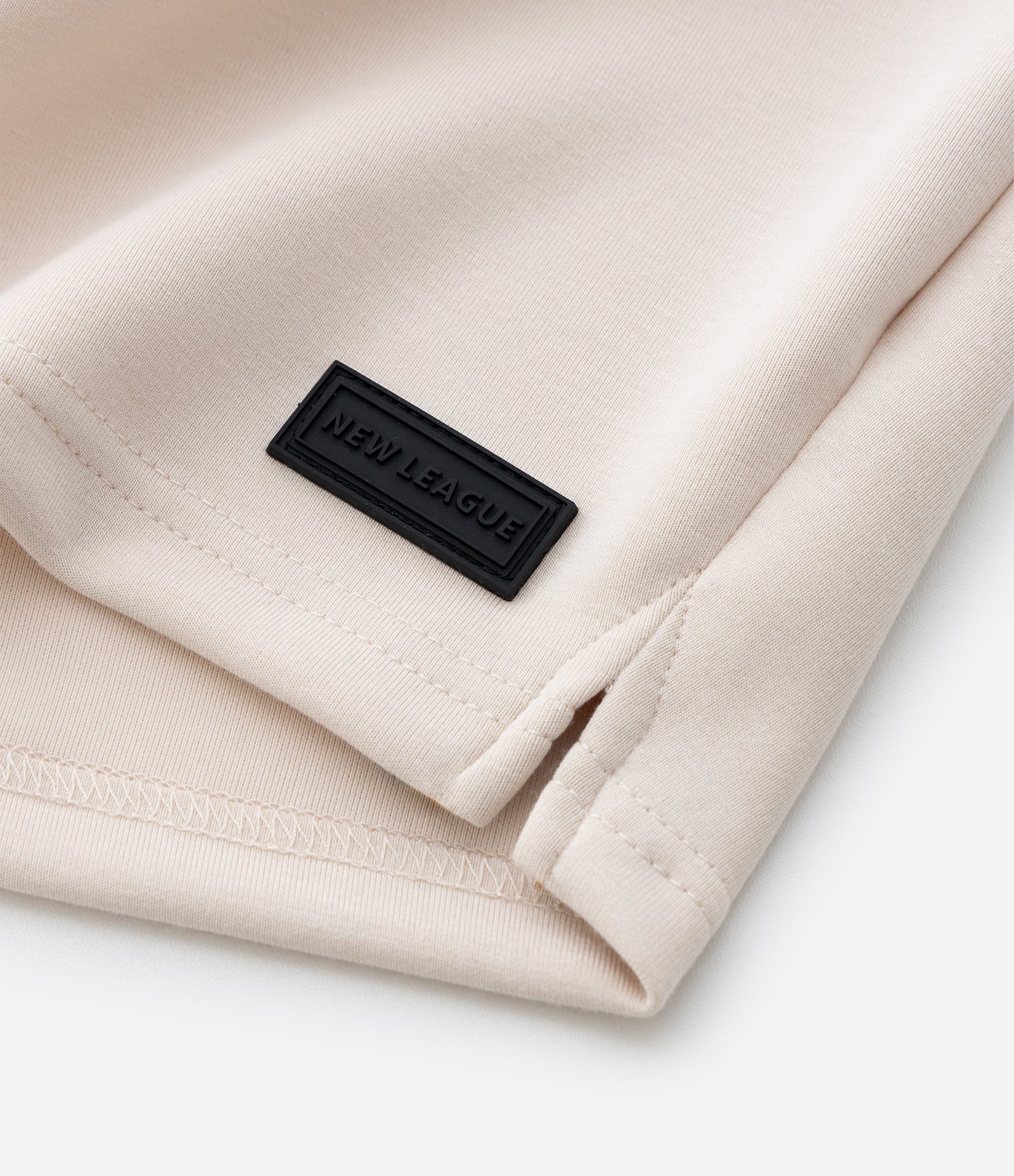 Bermuda Infantil em Moletom com Bolso com Zíper - Tam 5 a 14 Anos Bege 6