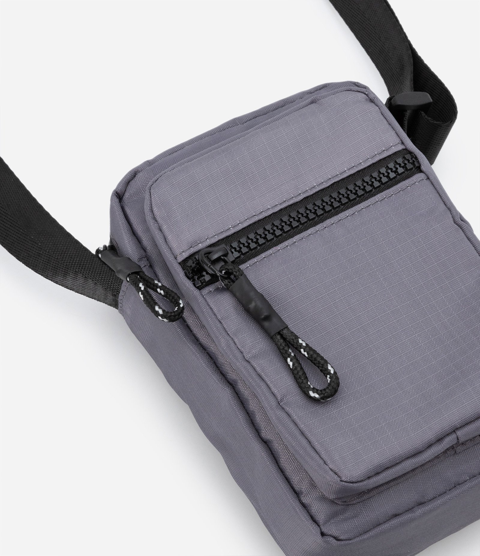 Bolsa Mini Bag com Bolso Frontal e Alça por Engate Cinza 3