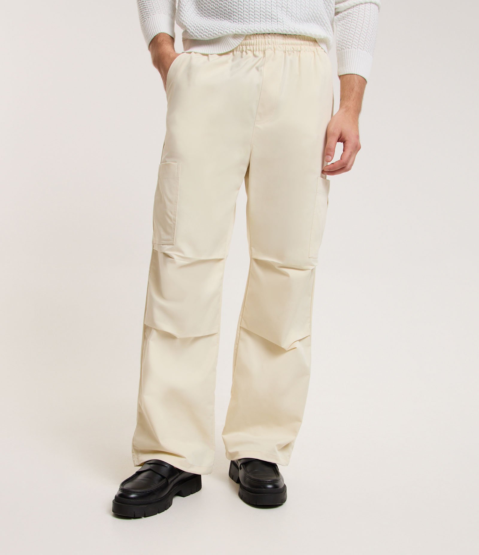 Calça Wide Leg com Bolso Lateral Bege 3